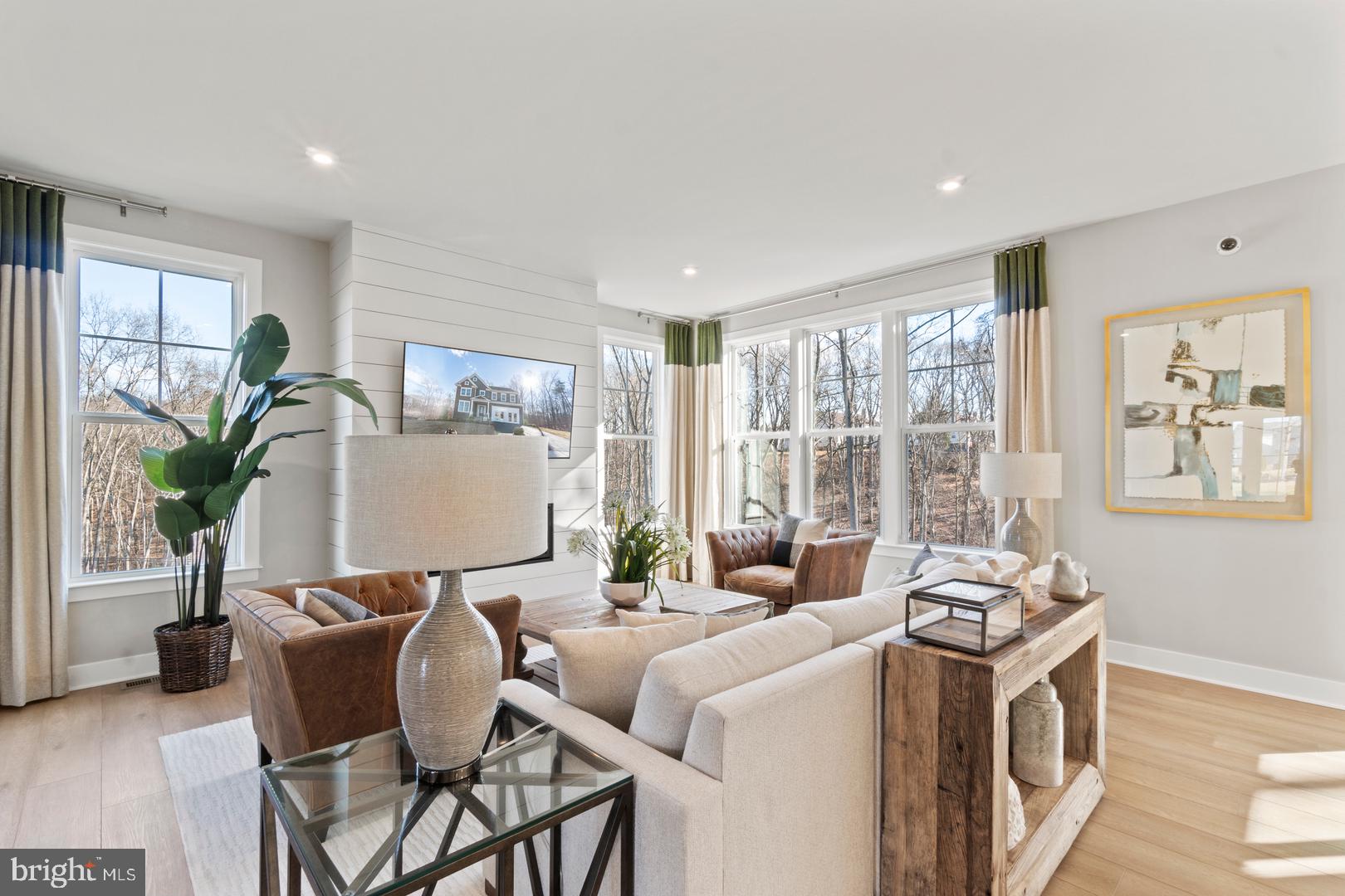 SUNSTONE PRESERVE - Residential