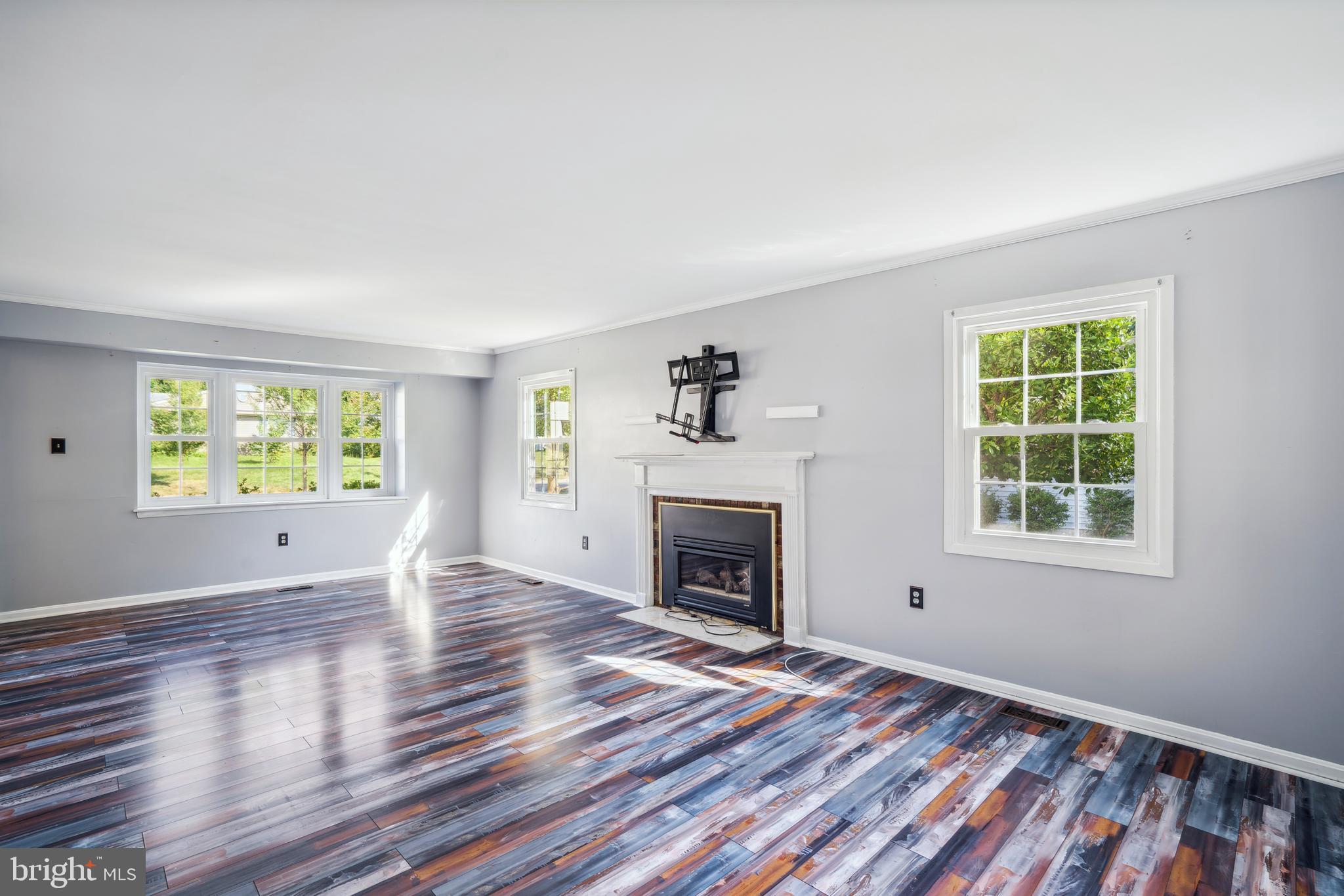 MONTPELIER - Residential