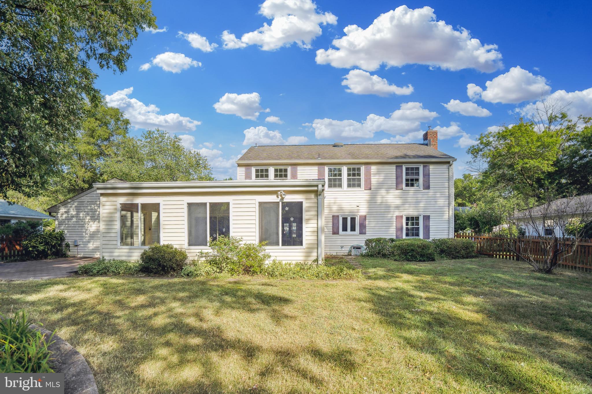 MONTPELIER - Residential