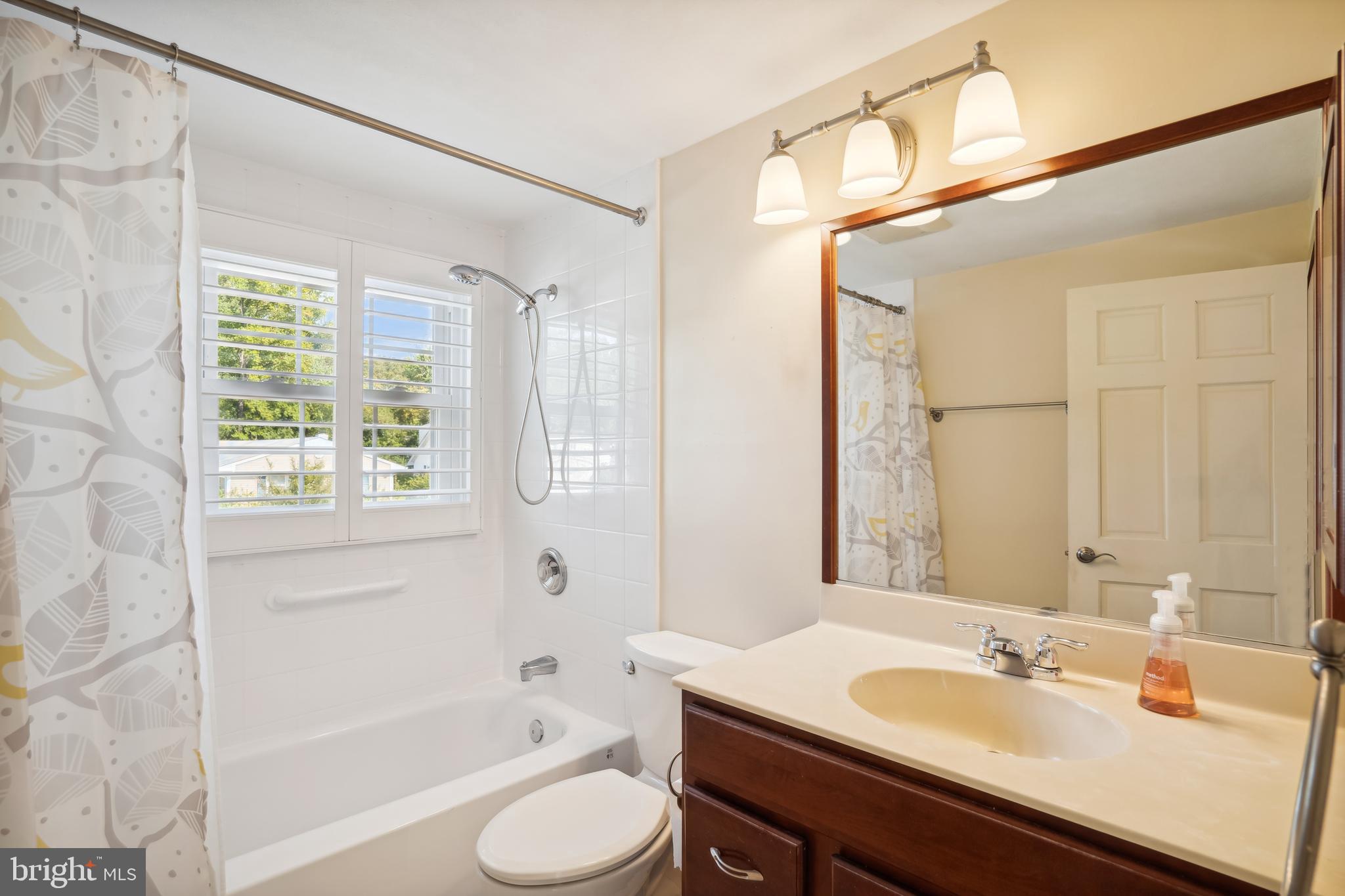 MONTPELIER - Residential