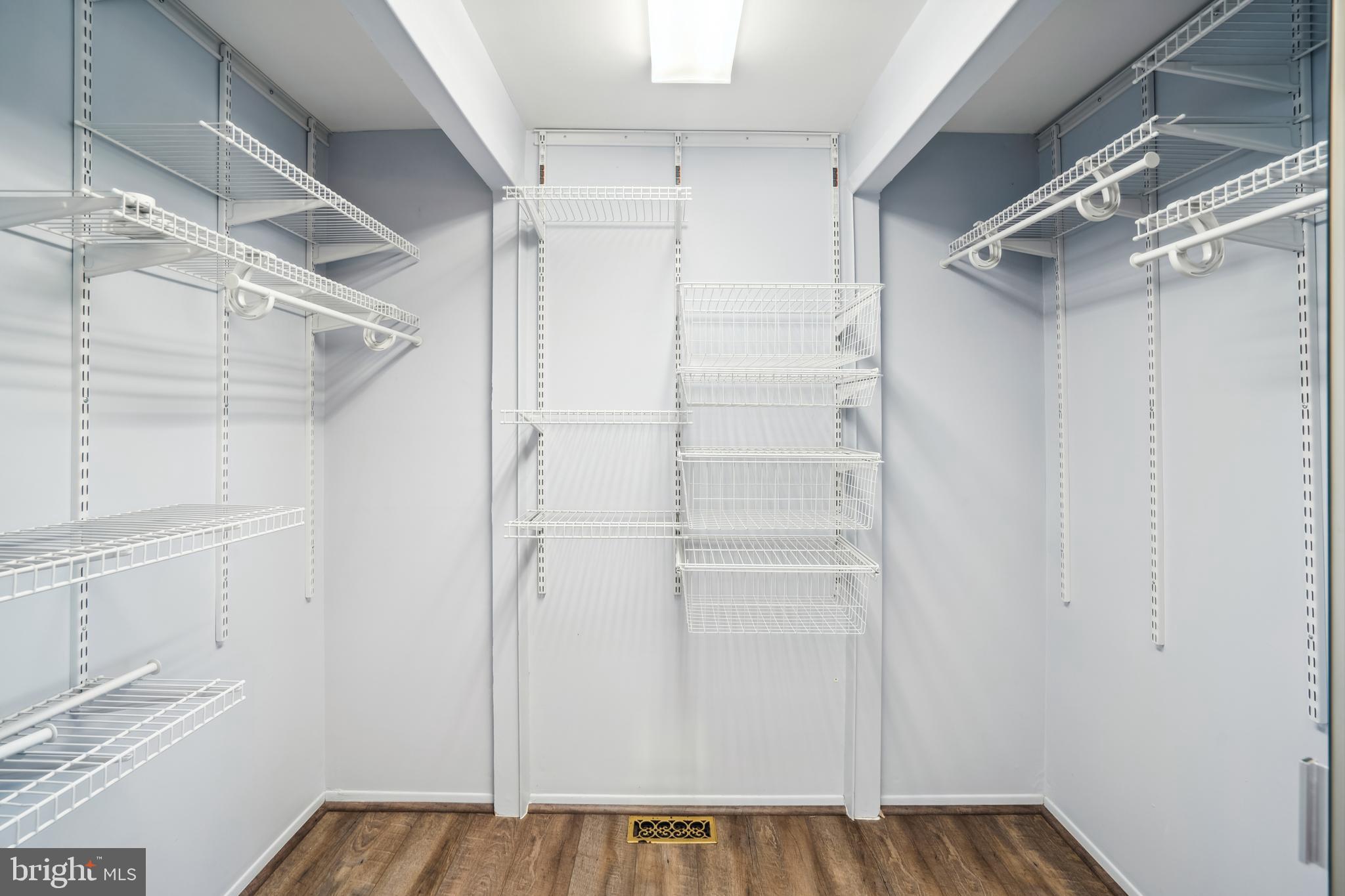 MONTPELIER - Residential