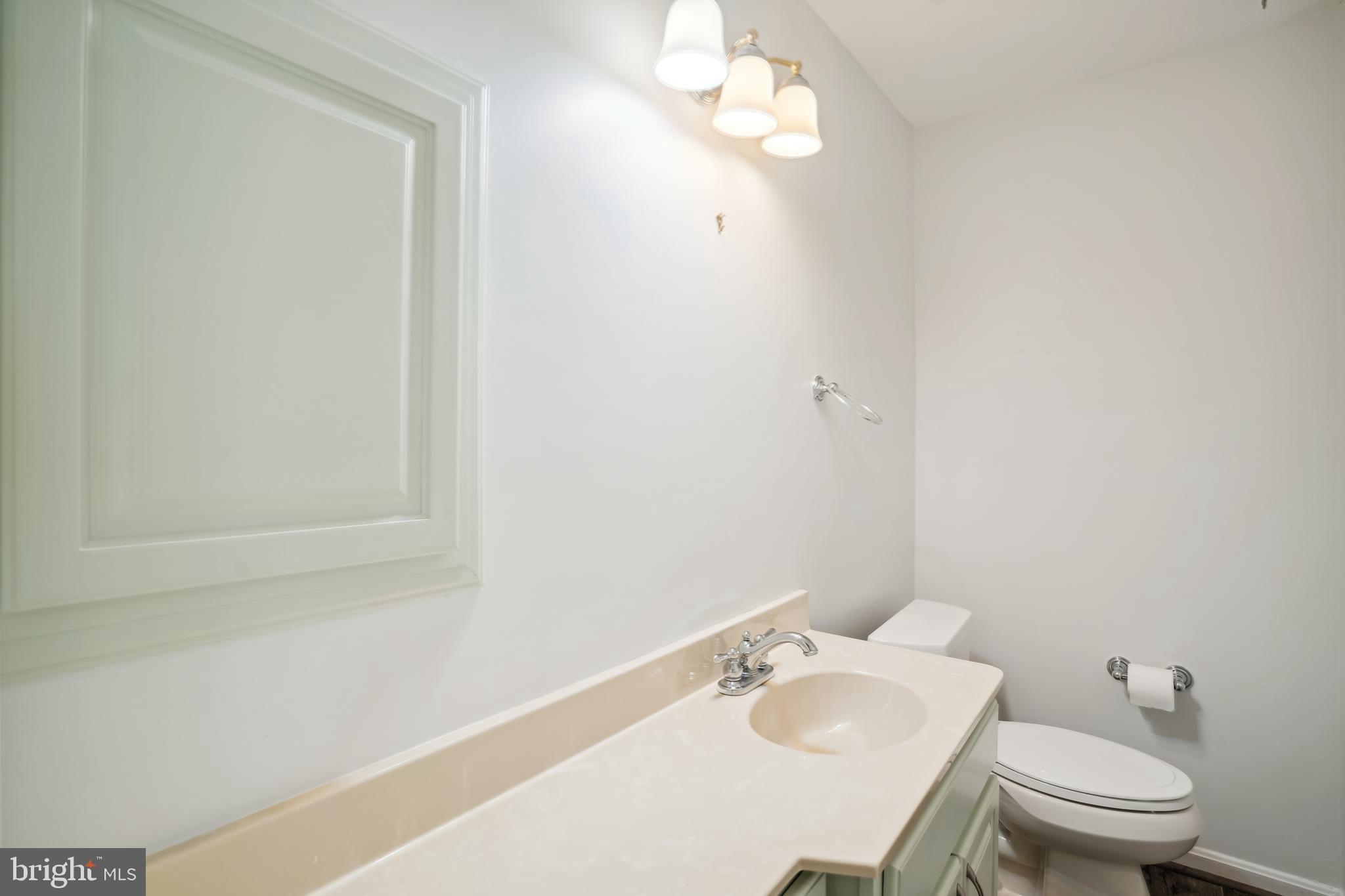 MONTPELIER - Residential