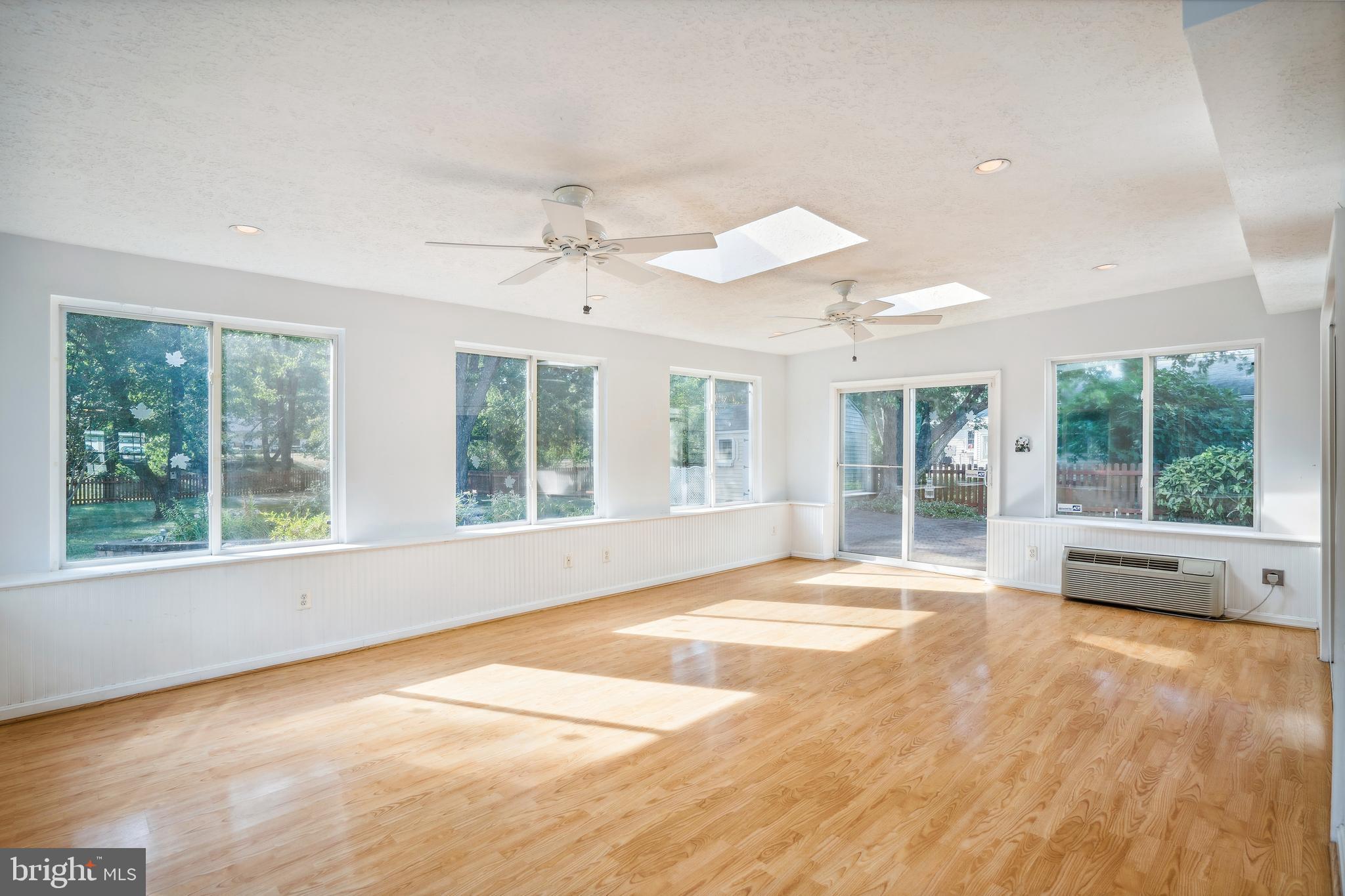 MONTPELIER - Residential