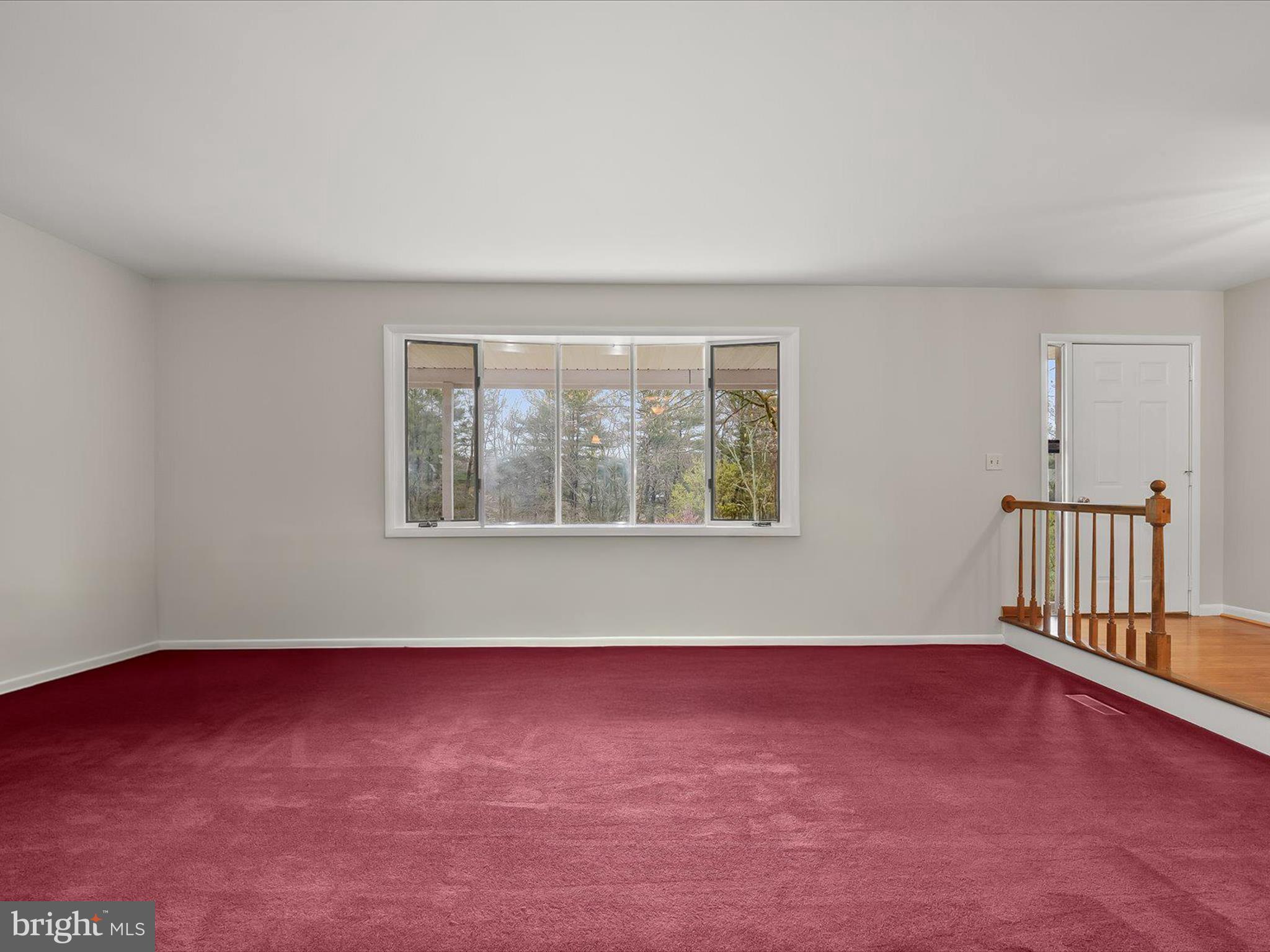 TWIN LAKES - Residential