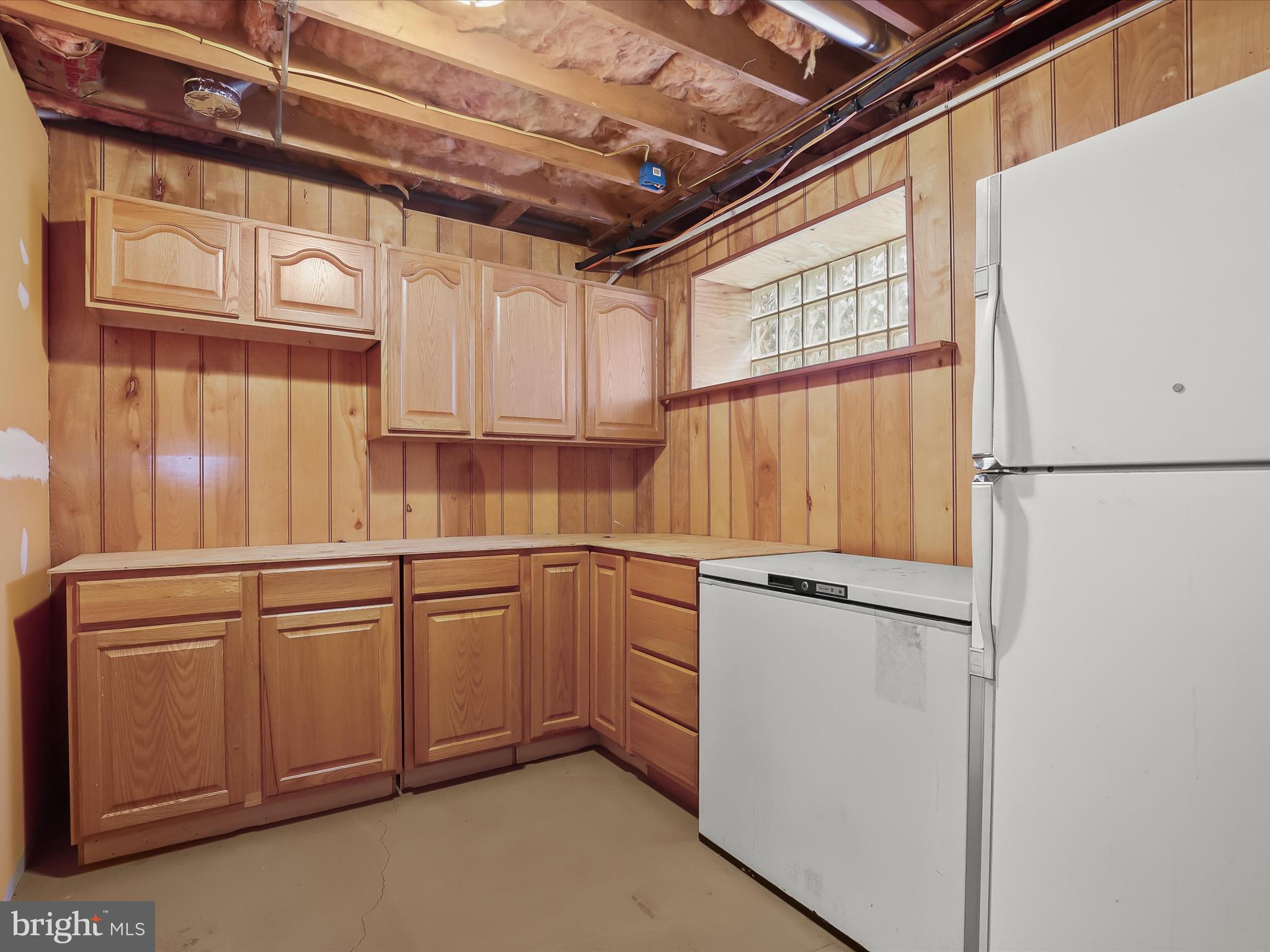 TWIN LAKES - Residential