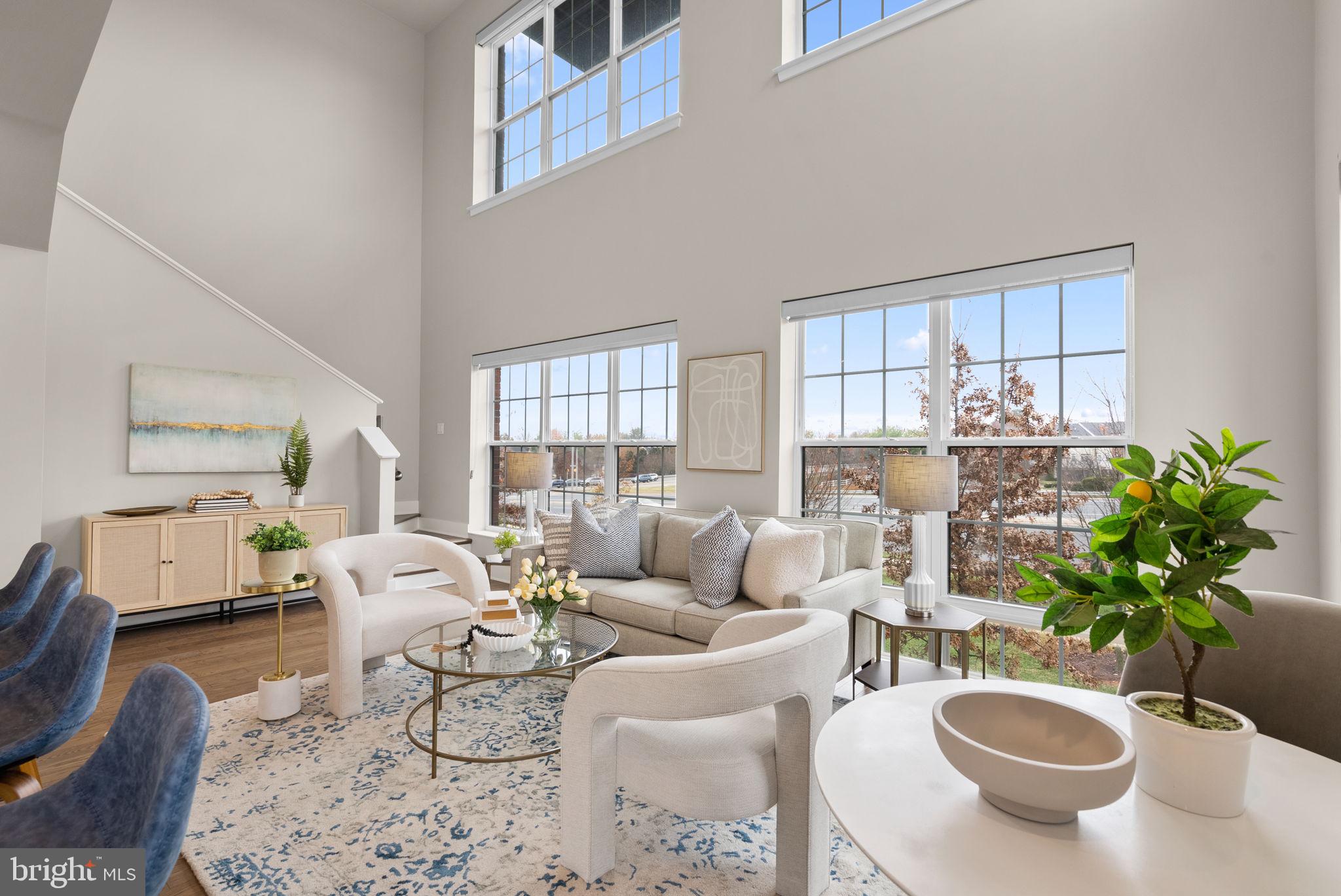 502 DIAMONDBACK DRIVE 212