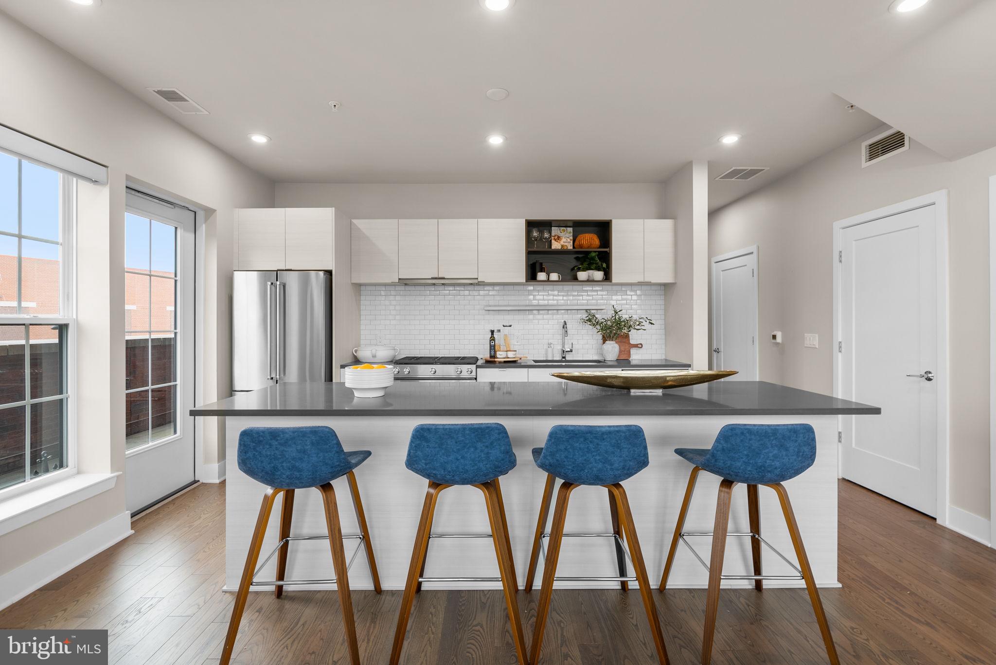 CROWN FARM - Residential