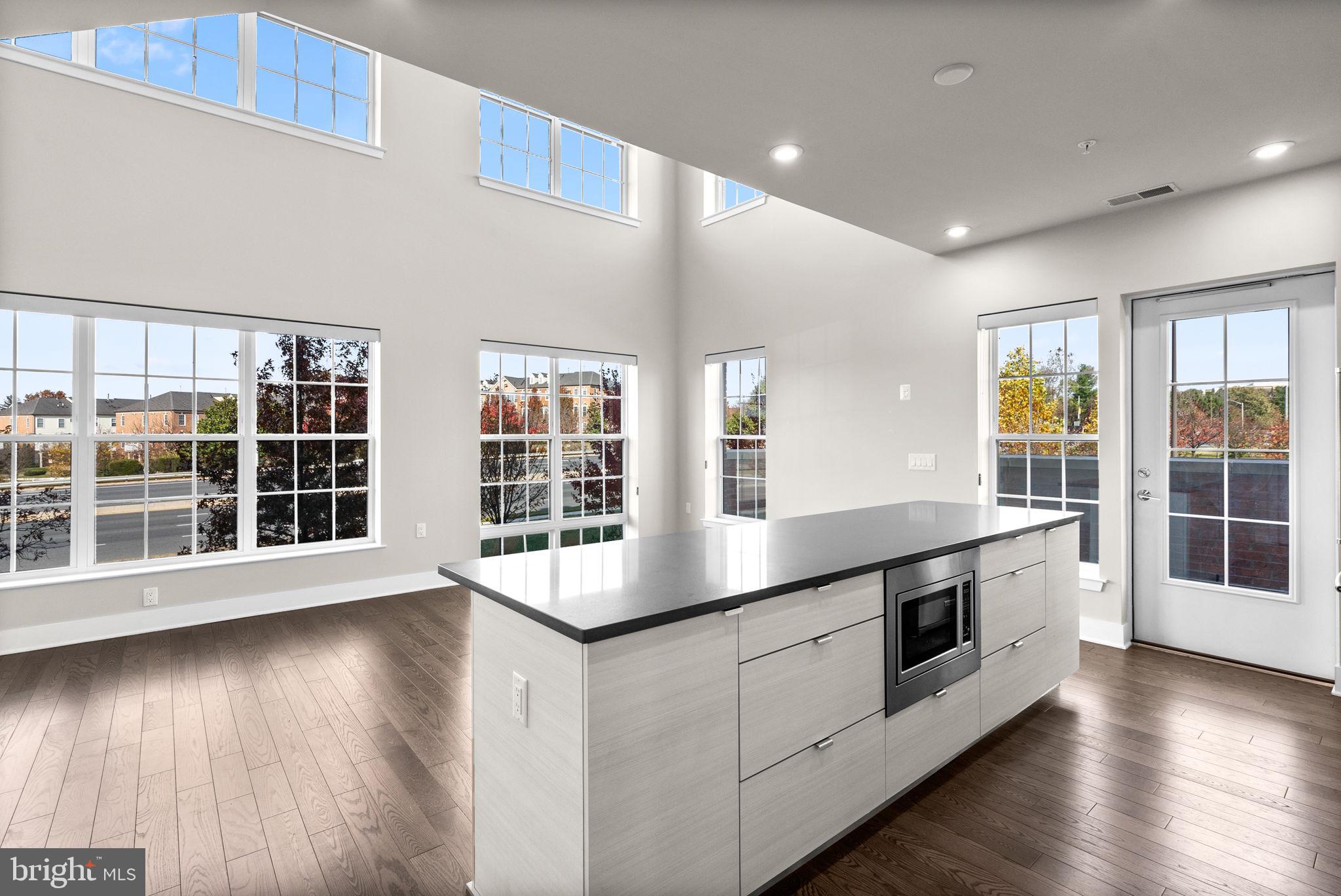 CROWN FARM - Residential