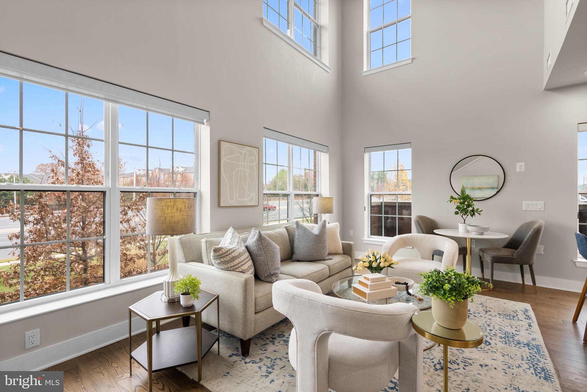 502 DIAMONDBACK DRIVE 212