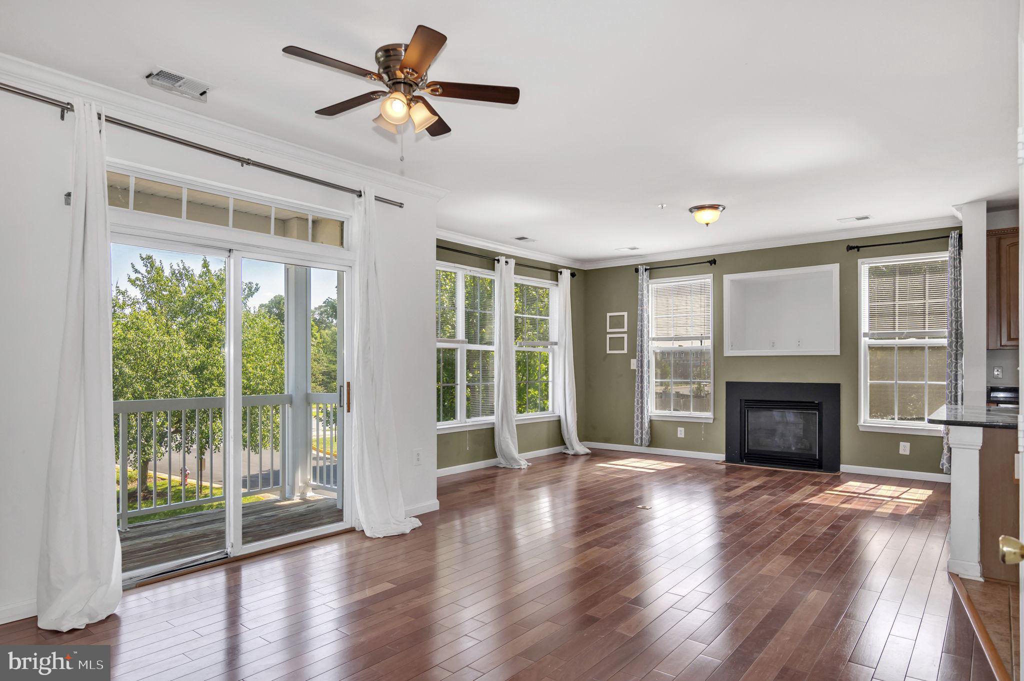 FOX MILL STATION - Residential