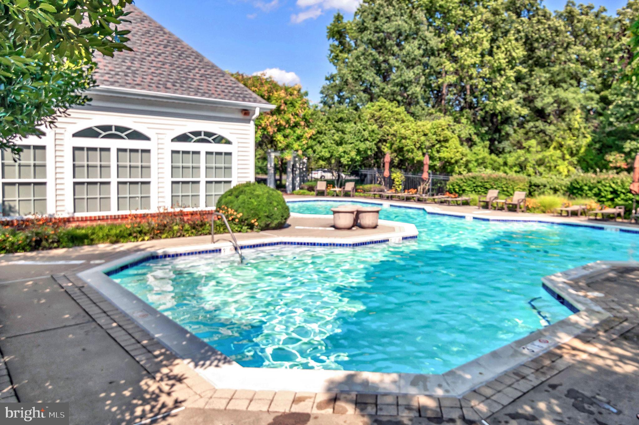 FOX MILL STATION - Residential