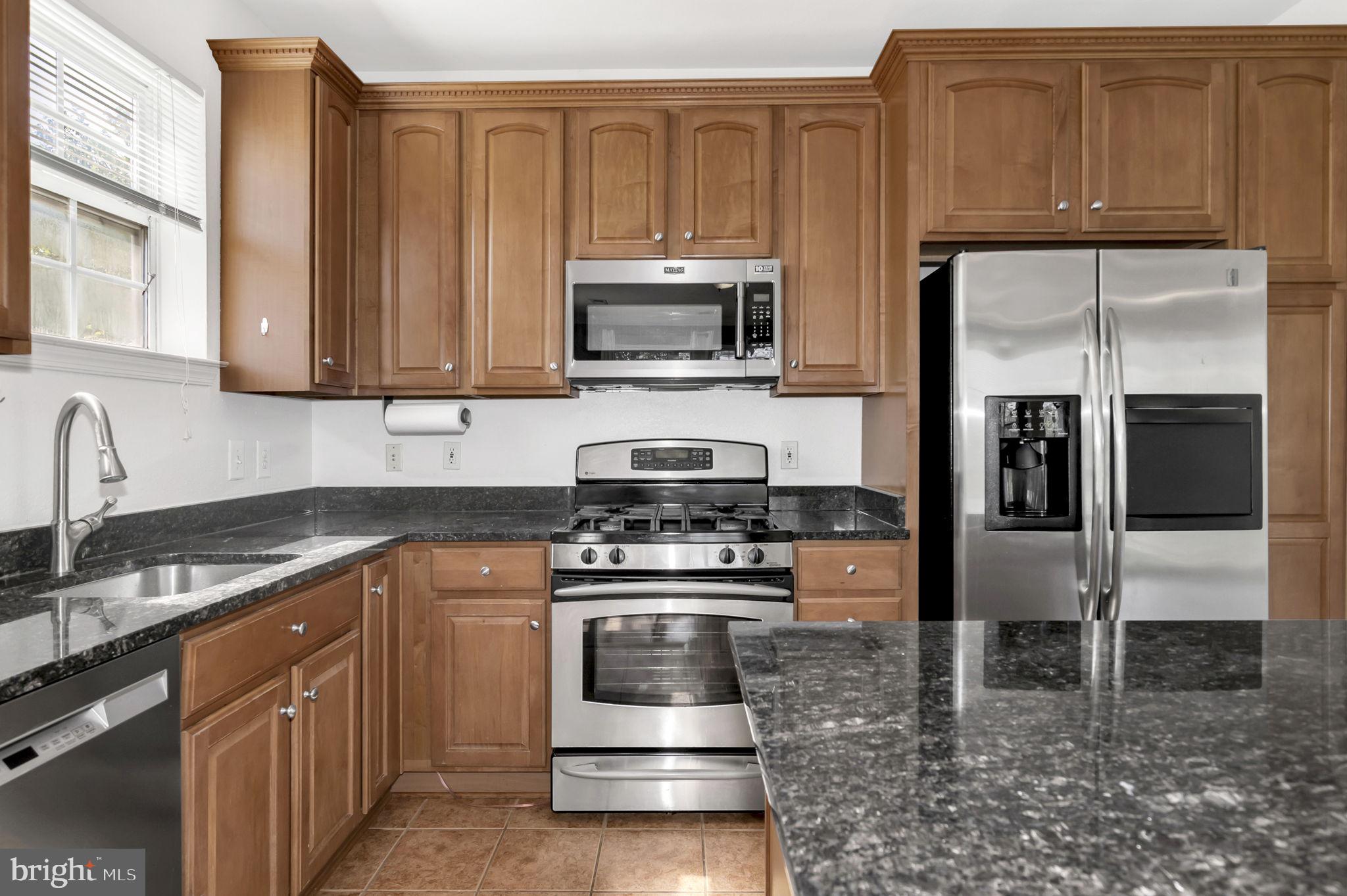 FOX MILL STATION - Residential