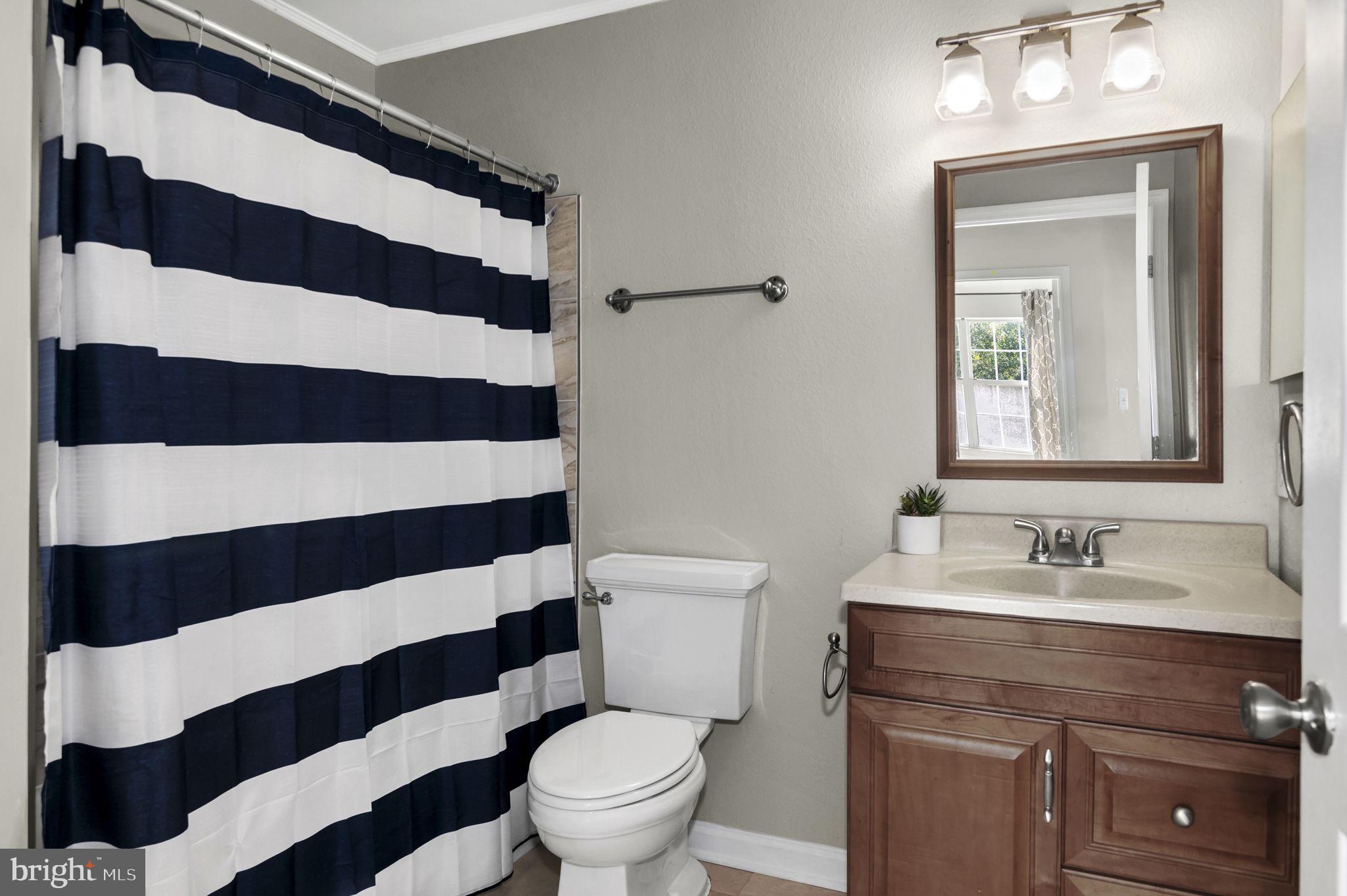 FOX MILL STATION - Residential