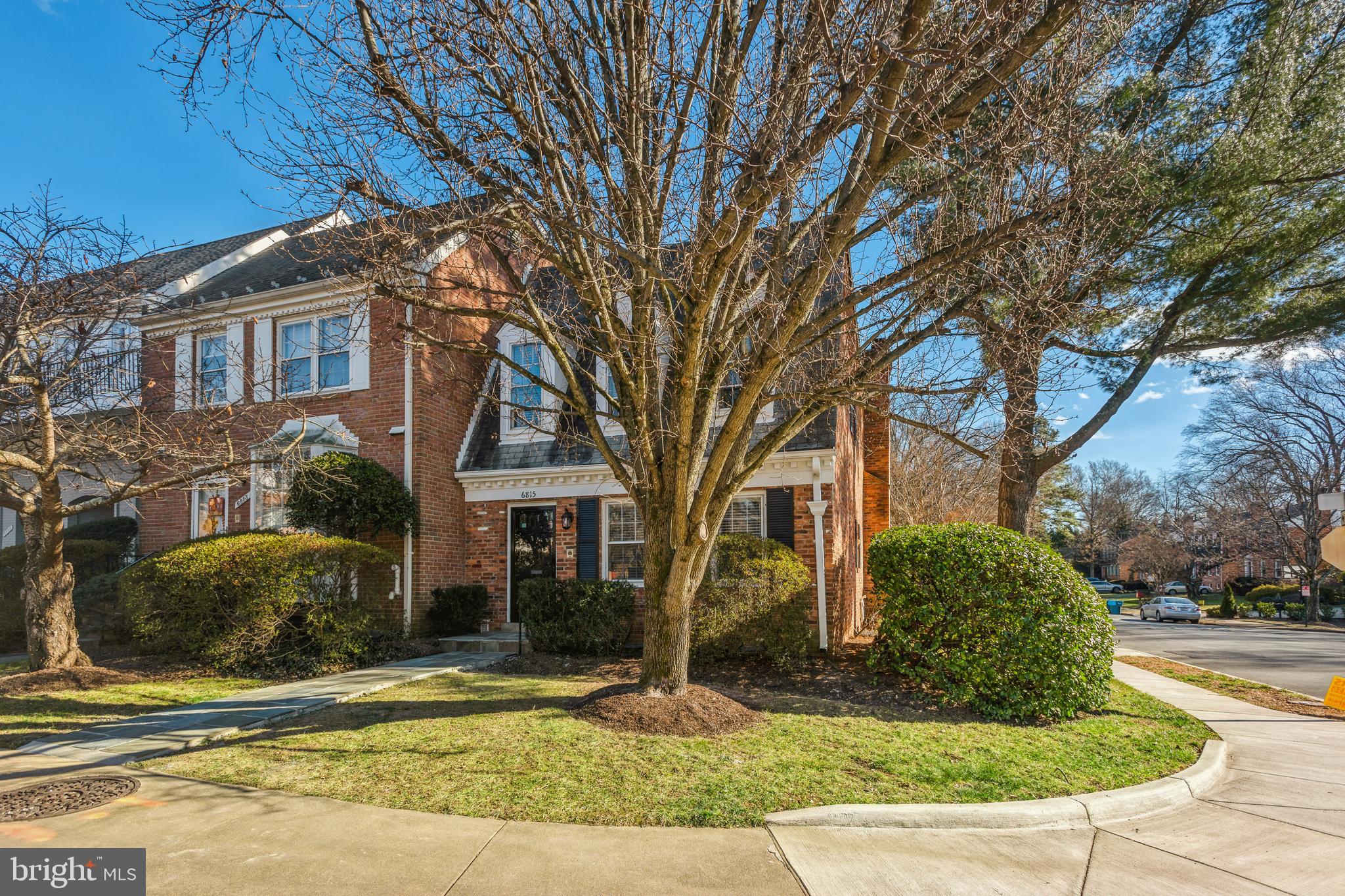 KINGS MANOR TOWNE HOUSES - Residential Lease