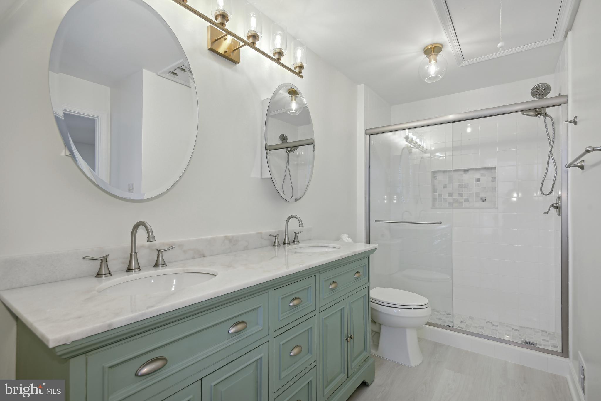 KINGS MANOR TOWNE HOUSES - Residential Lease