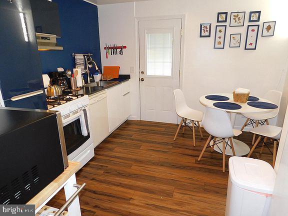 AIRPORT - Residential Lease