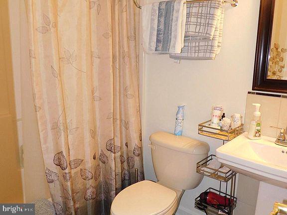 AIRPORT - Residential Lease