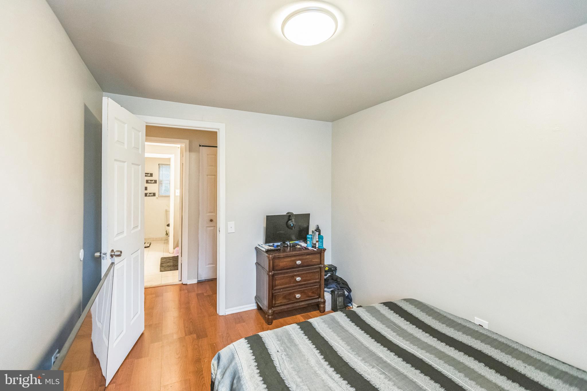 WAKEFIELD - Residential