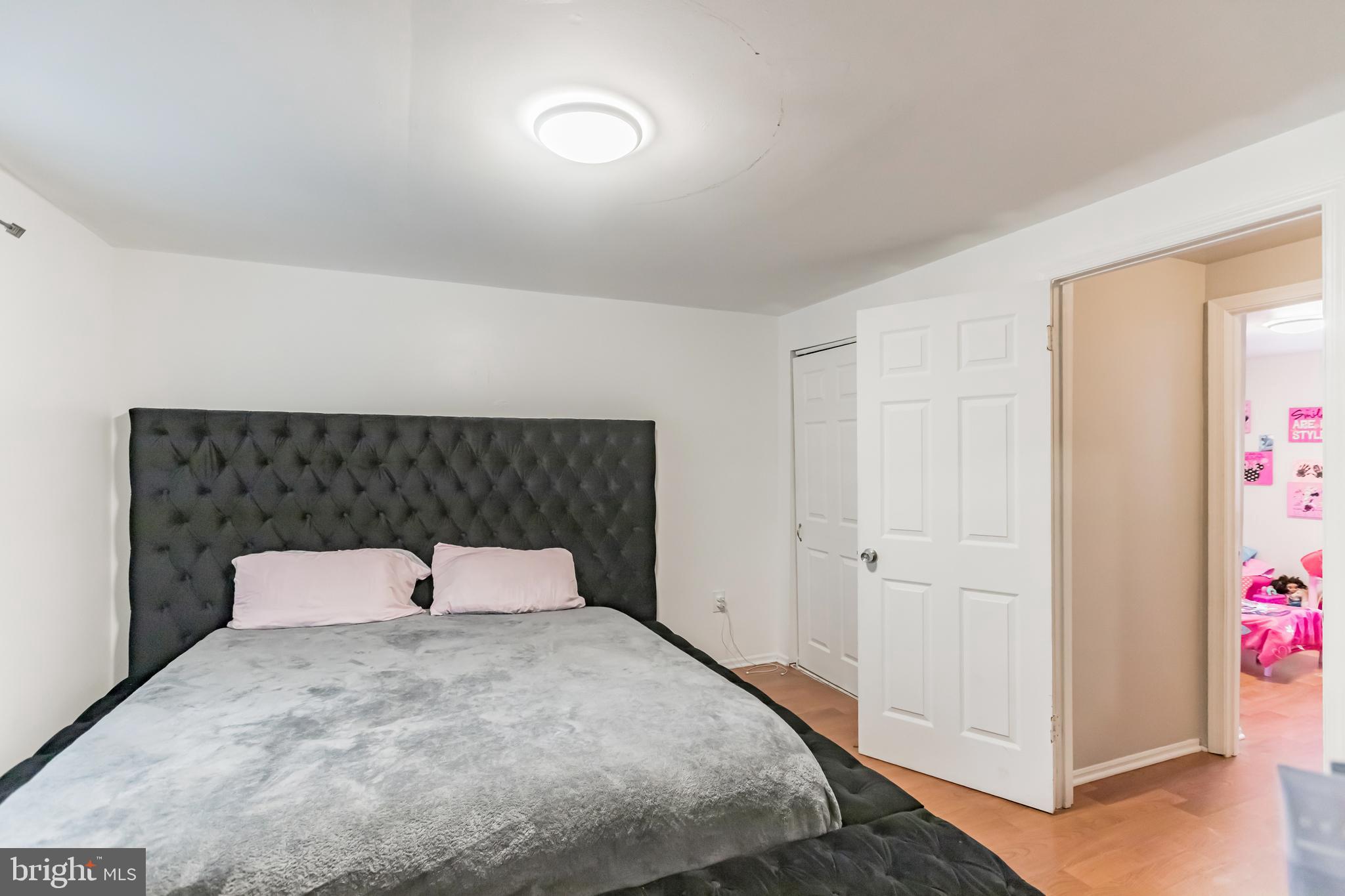 WAKEFIELD - Residential