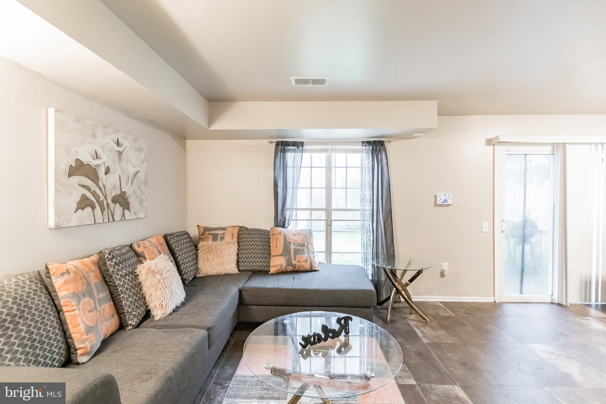 WAKEFIELD - Residential