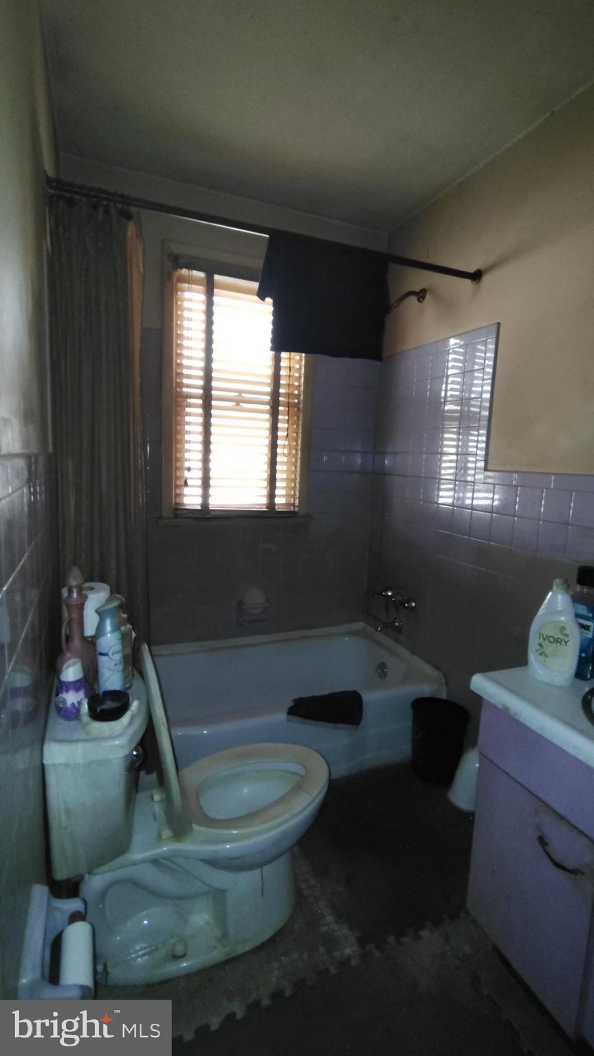 NORTH HILLS - Residential