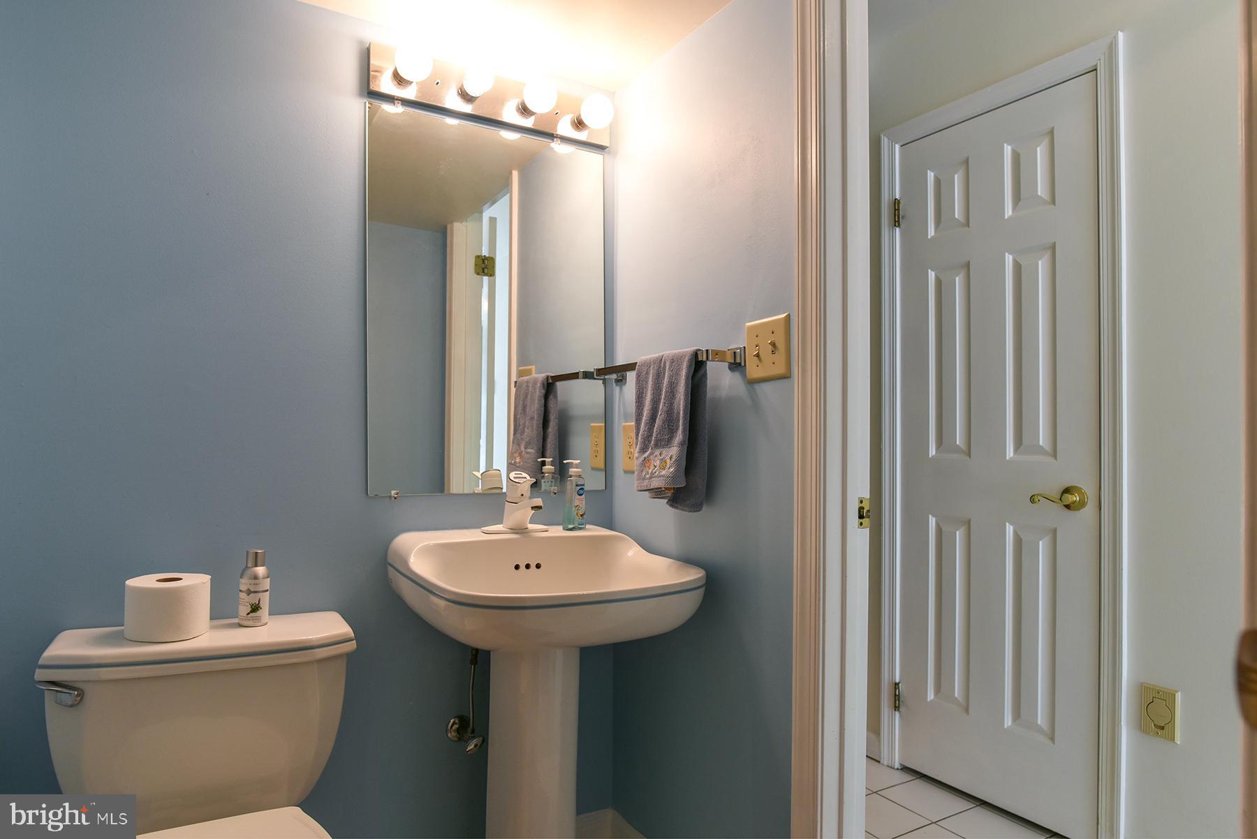 NORTH GATE TOWNE HOMES - Residential