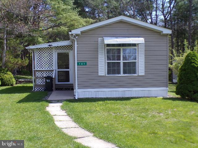 141 GOLD LANE
