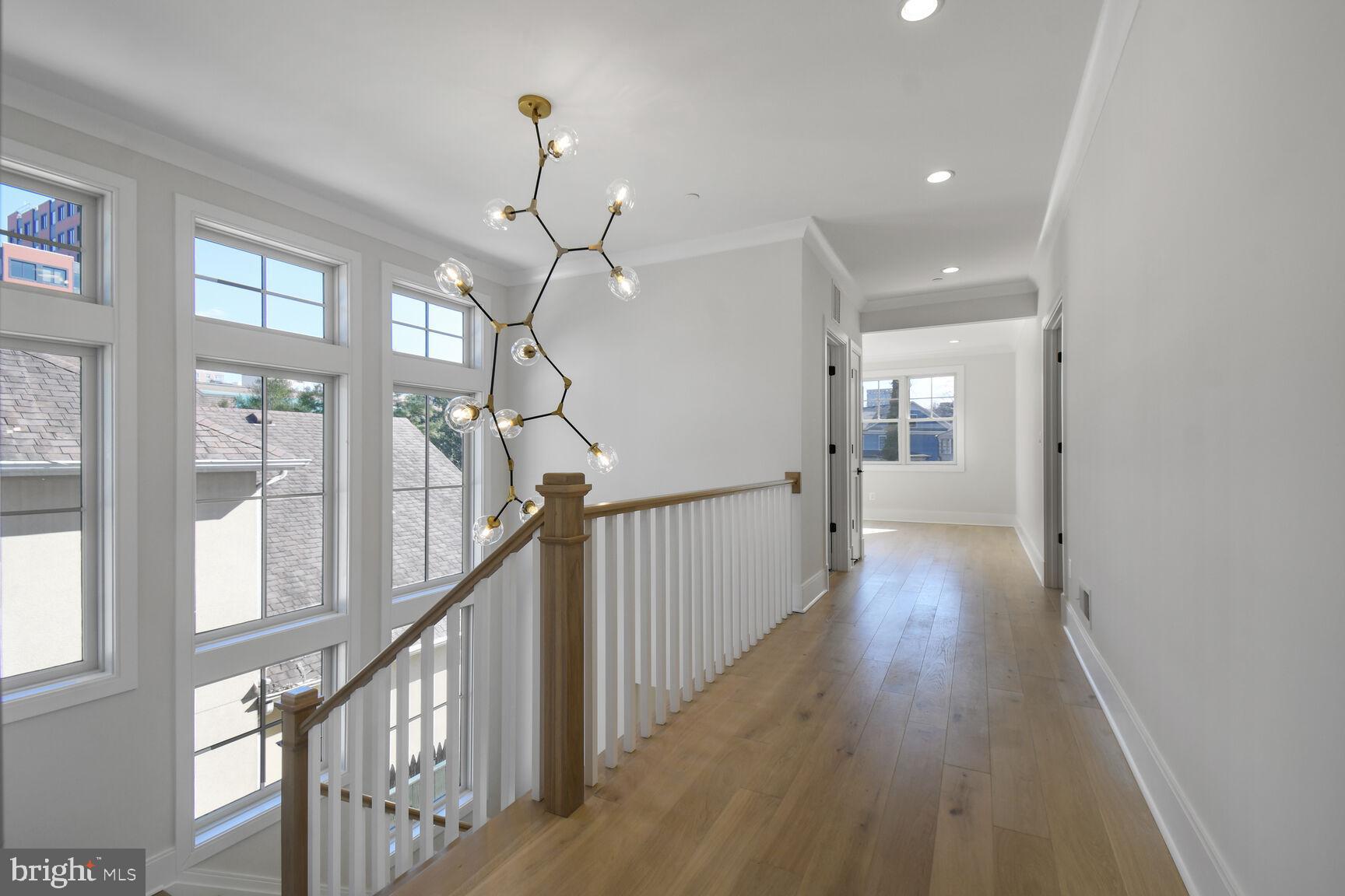 BATTERY PARK - Residential