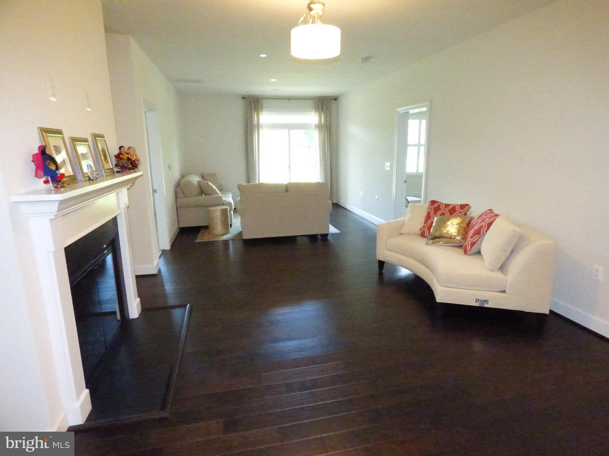 TURF VALLEY - Residential Lease