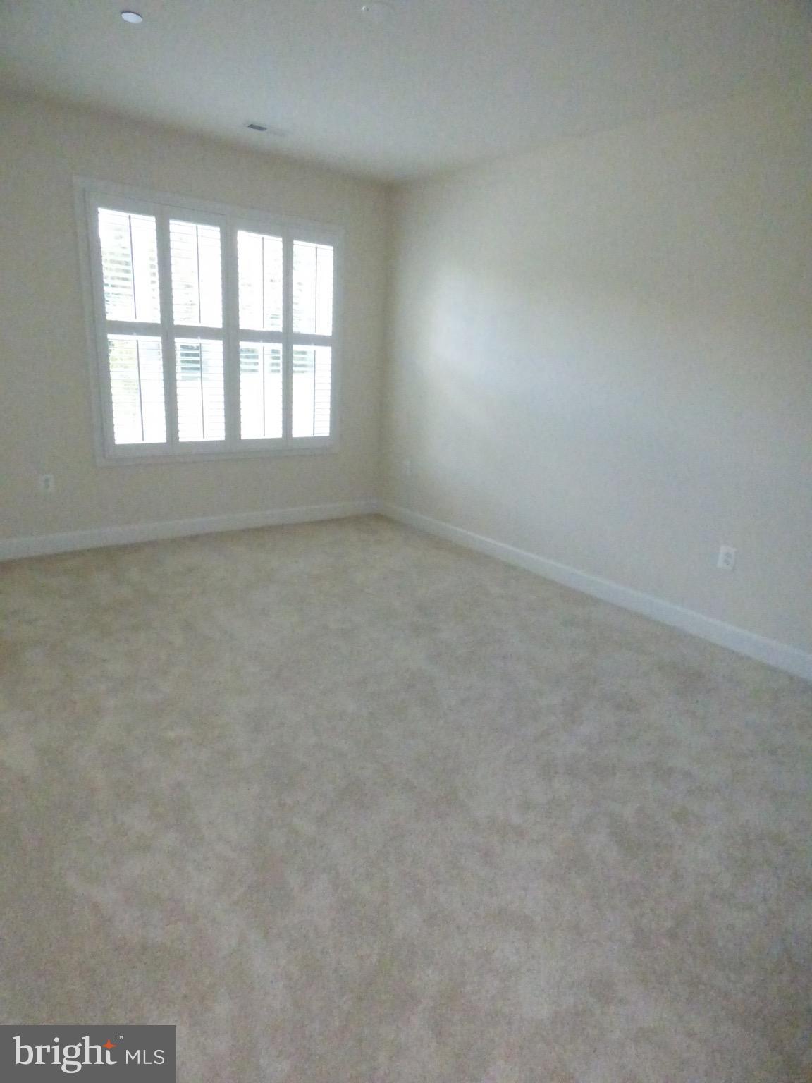 TURF VALLEY - Residential Lease