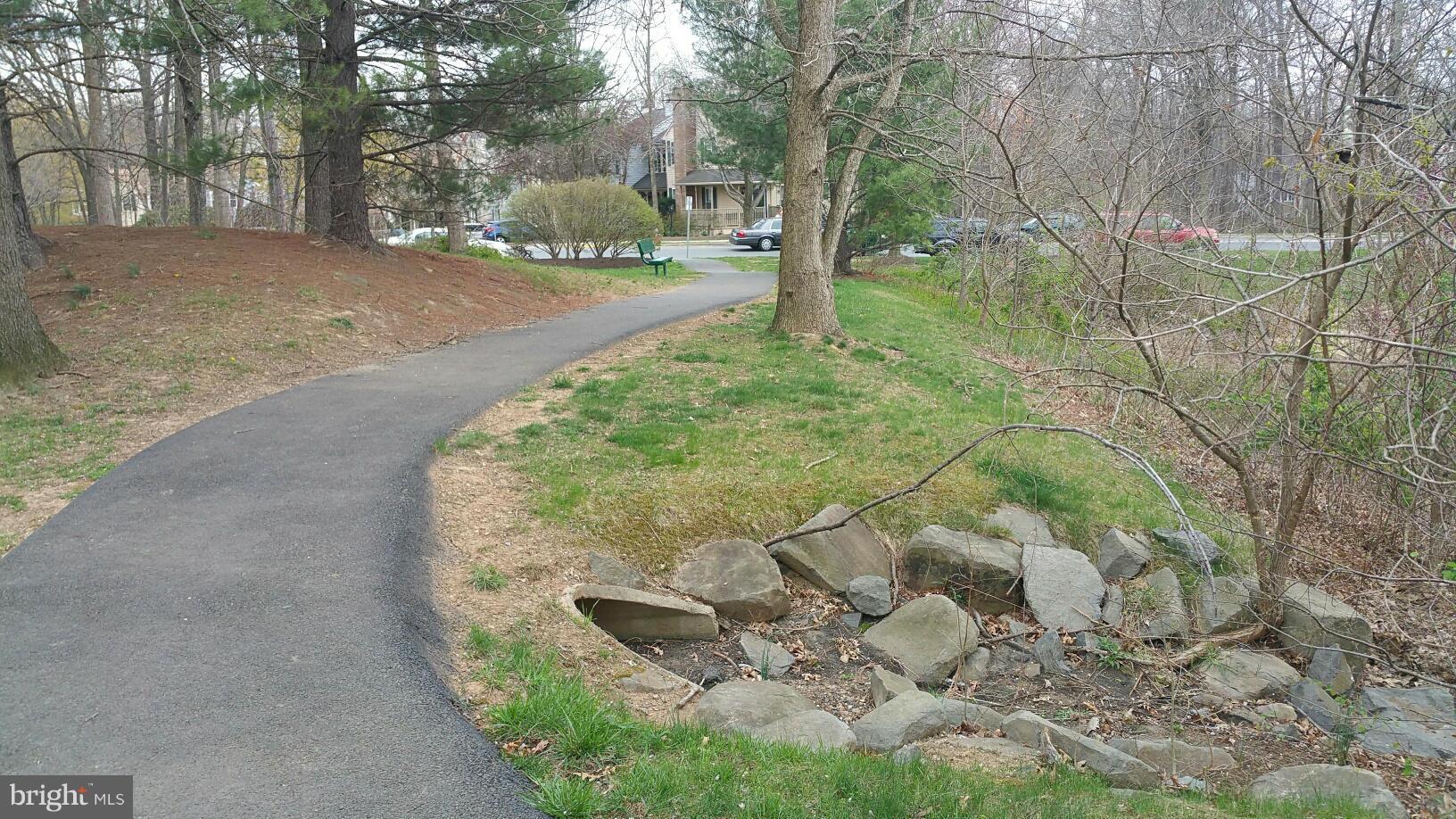 LITTLE ROCKY RUN - Residential Lease