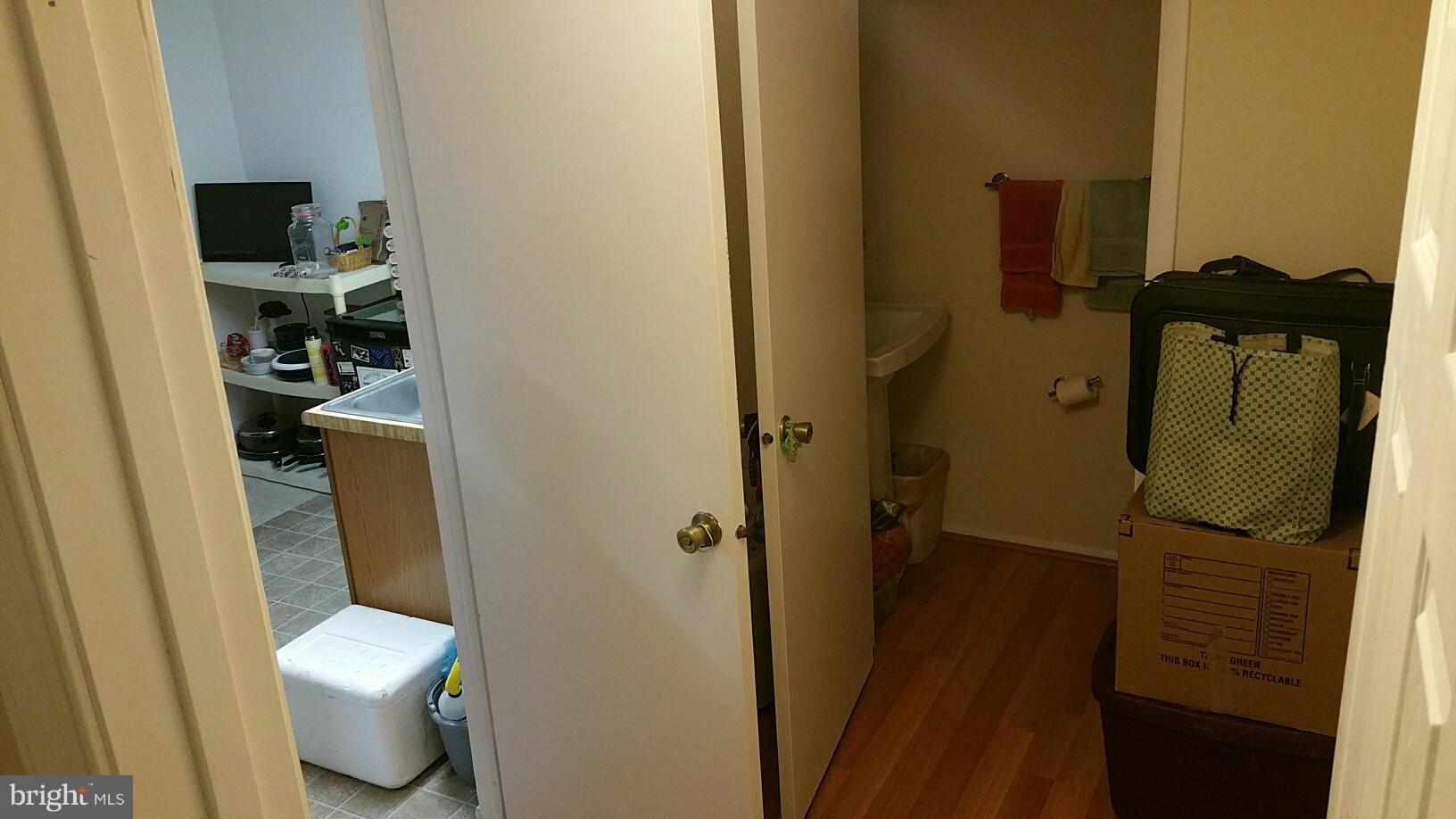 LITTLE ROCKY RUN - Residential Lease