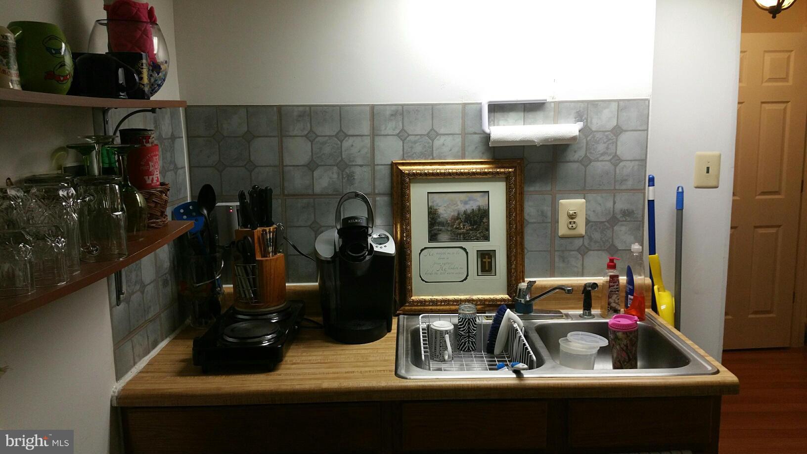 LITTLE ROCKY RUN - Residential Lease