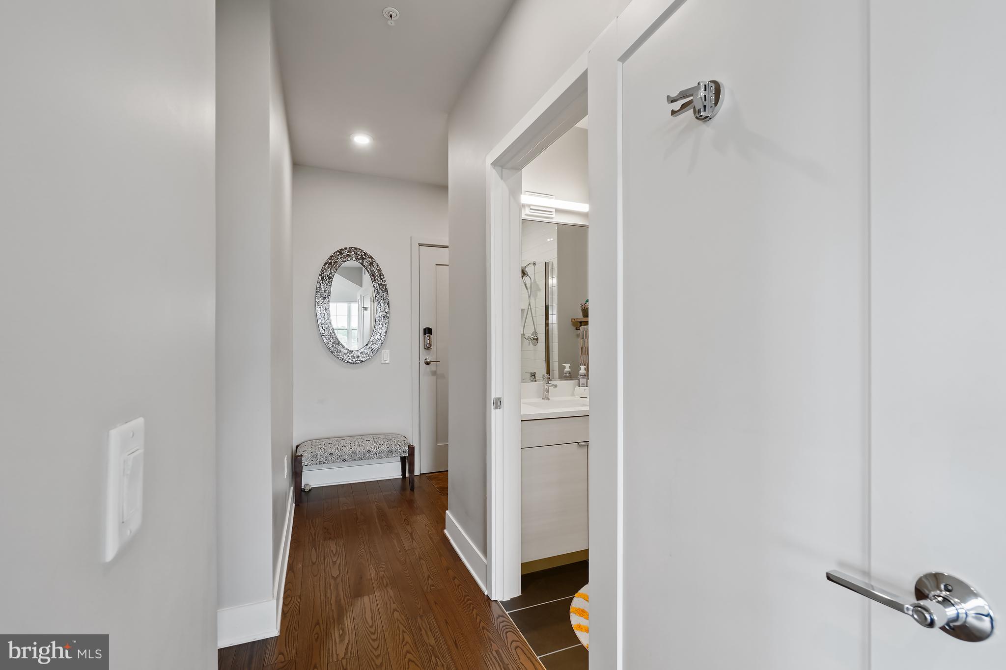 CROWN - Residential