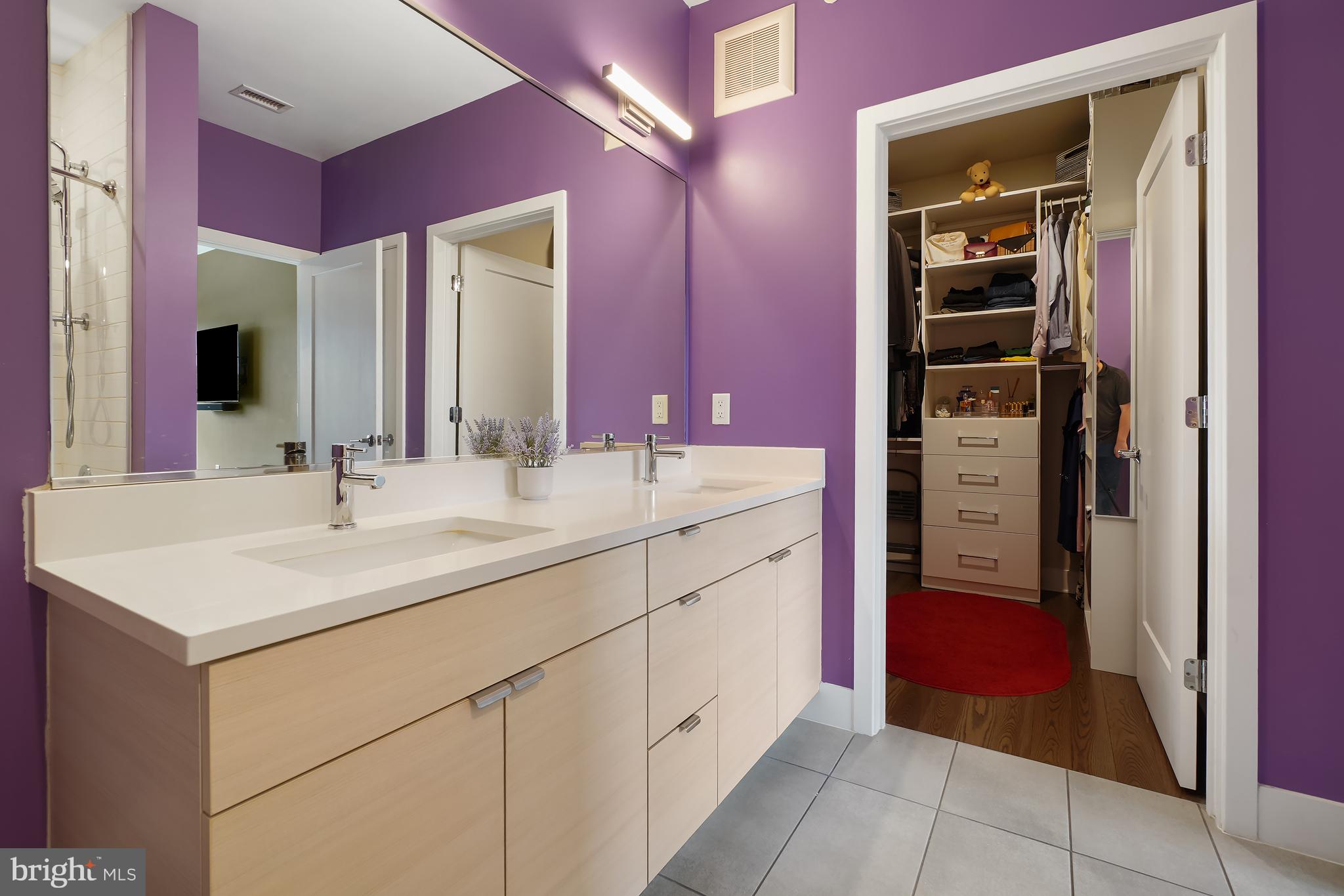 CROWN - Residential