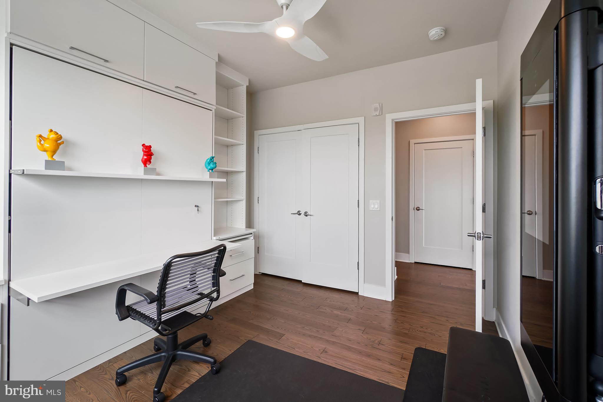 CROWN - Residential