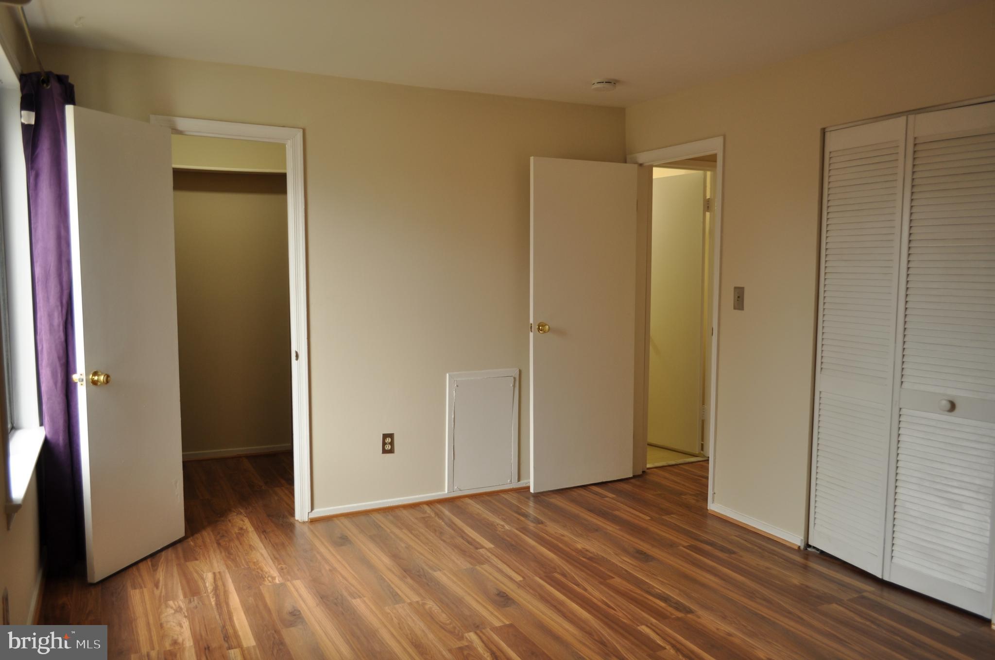 LONG REACH - Residential Lease