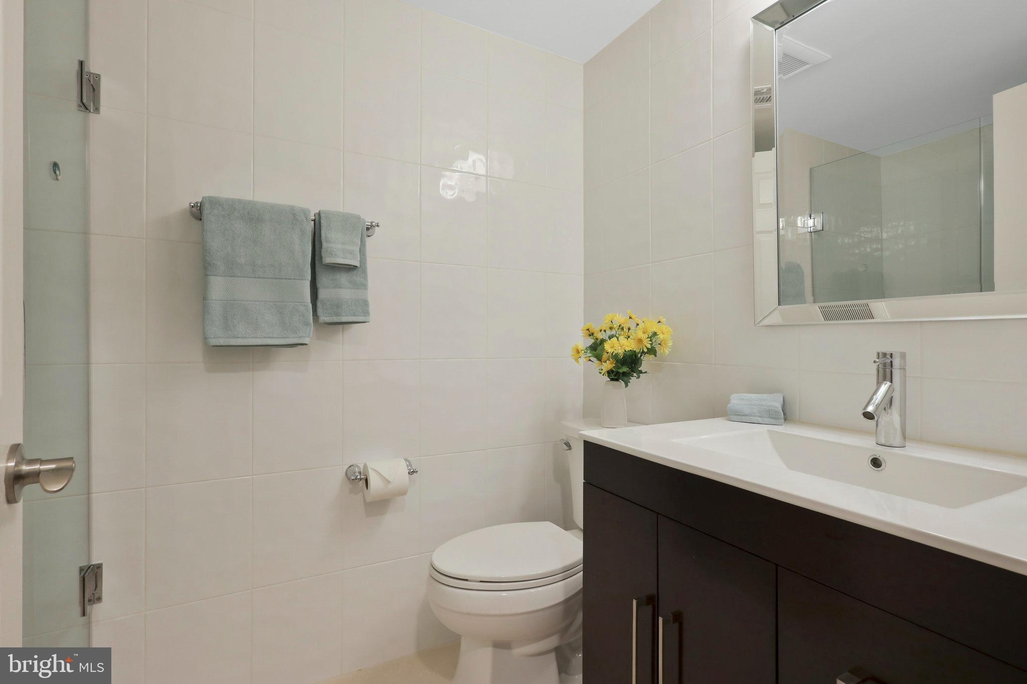 QUAKER VILLAGE - Residential