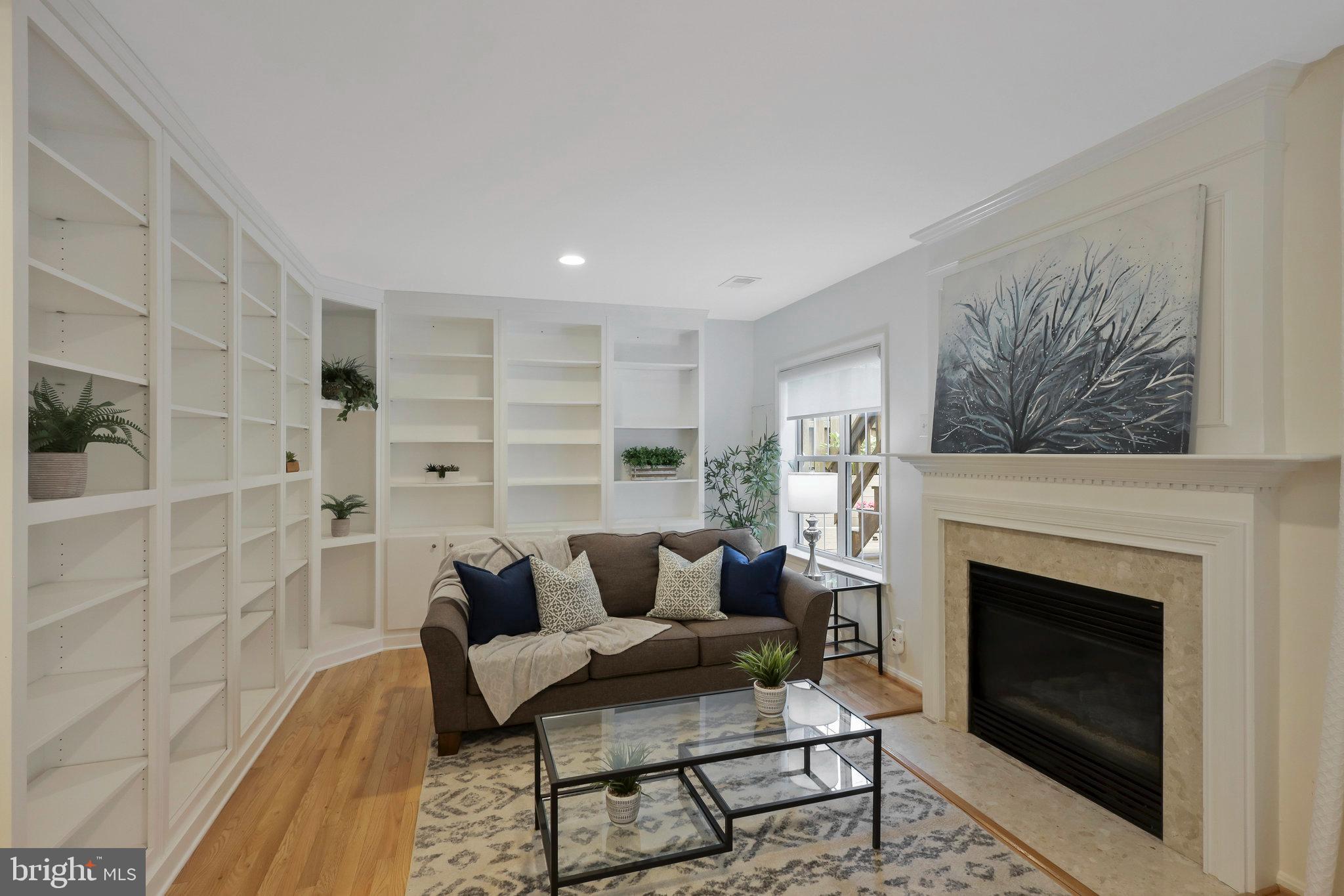 QUAKER VILLAGE - Residential