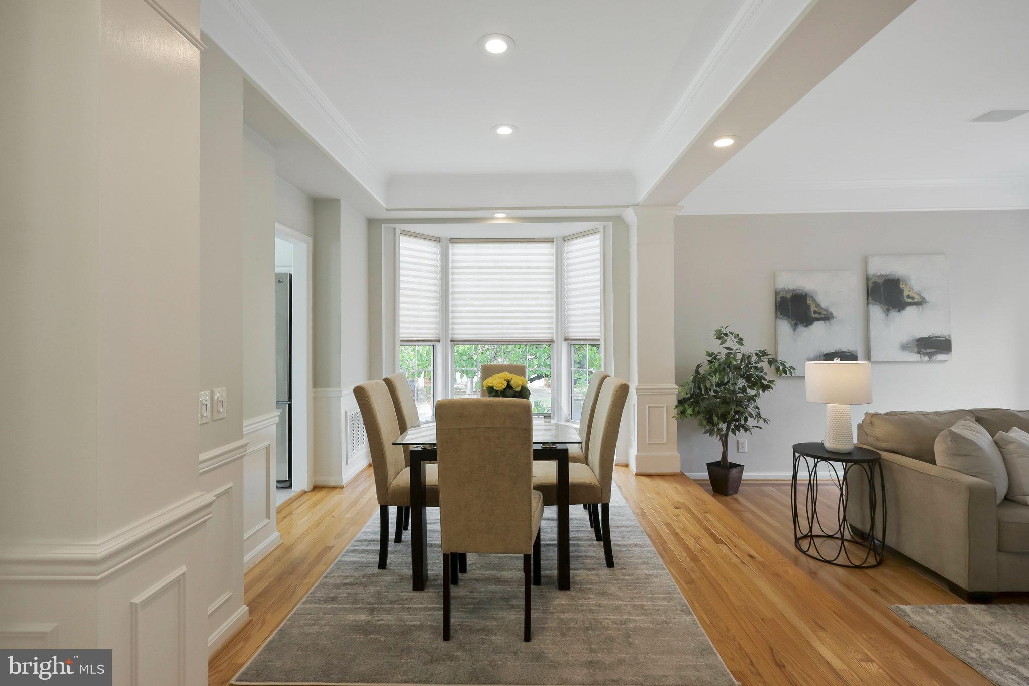 QUAKER VILLAGE - Residential