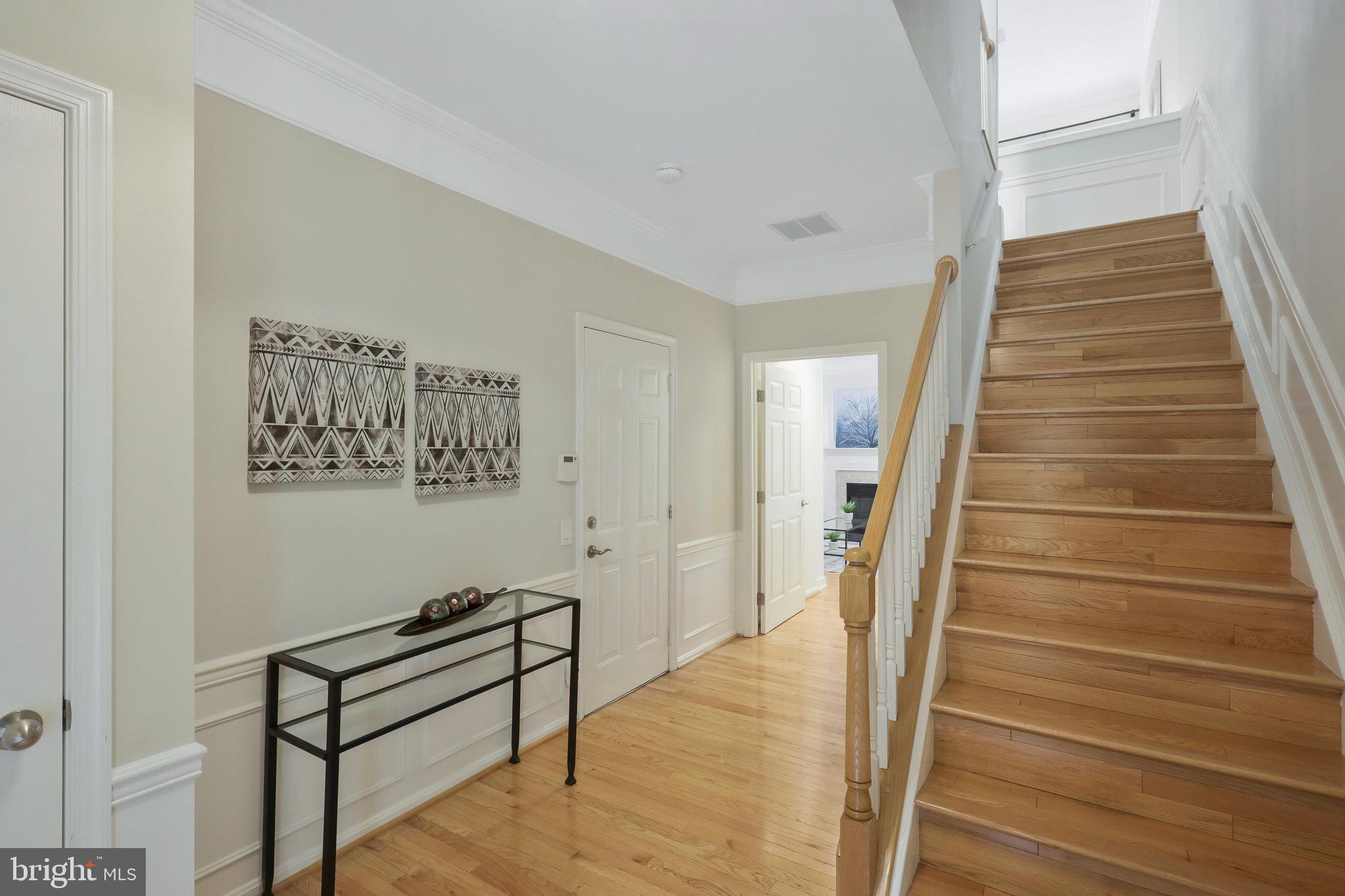 QUAKER VILLAGE - Residential