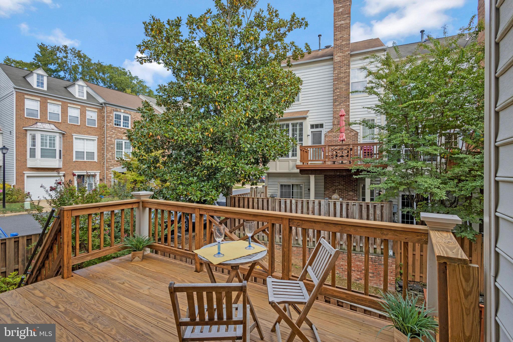 QUAKER VILLAGE - Residential