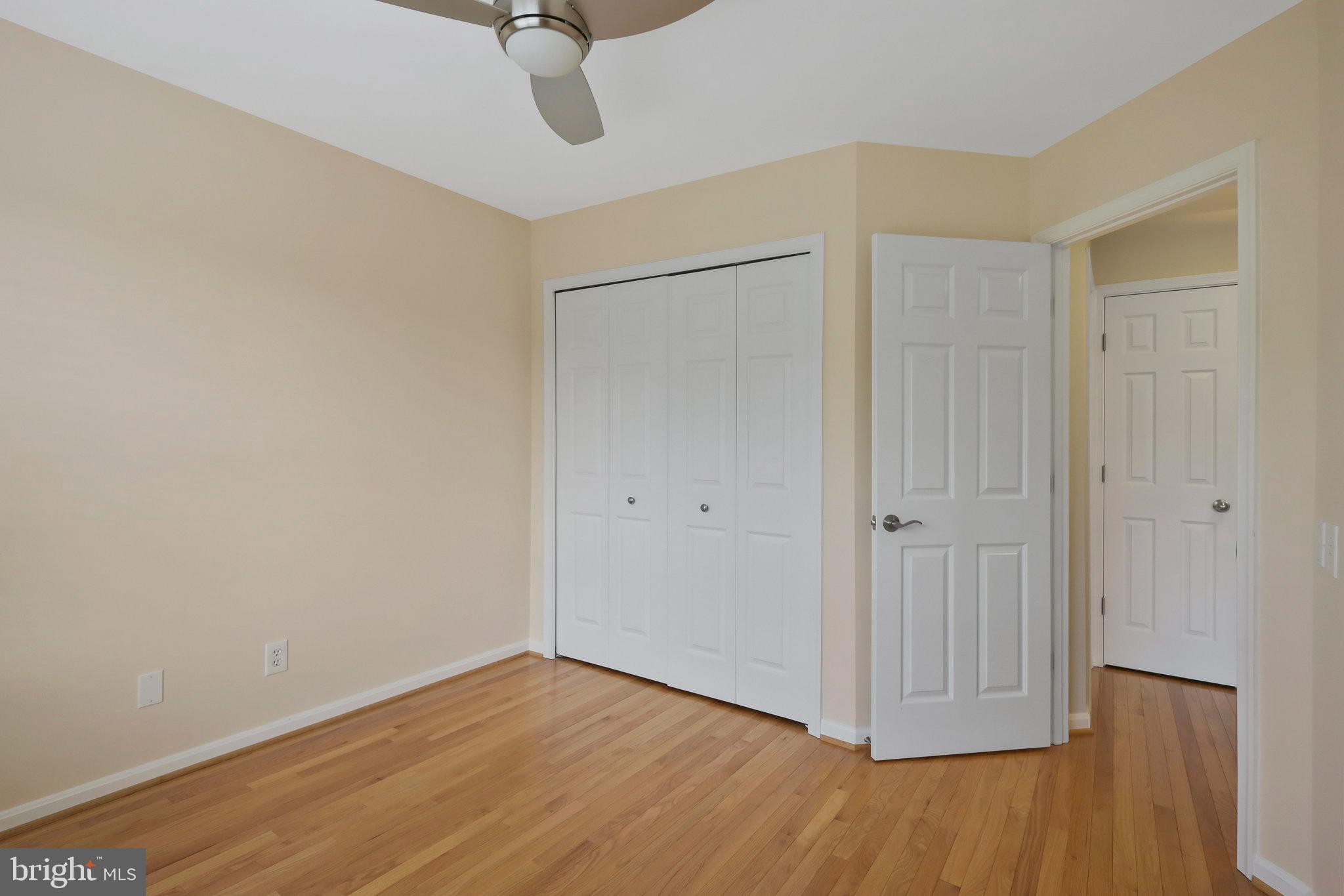 QUAKER VILLAGE - Residential