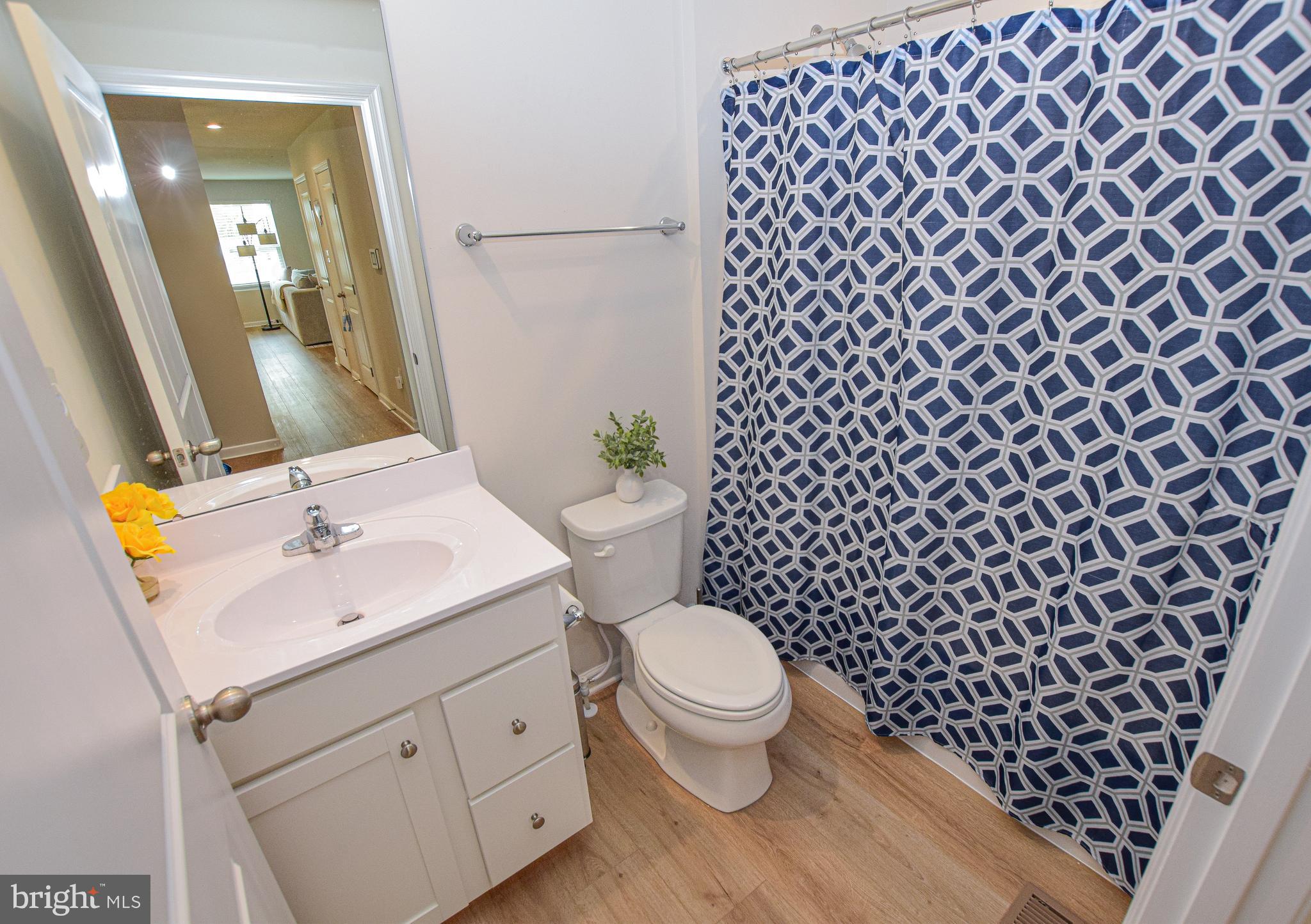 CARDINAL POINTE - Residential