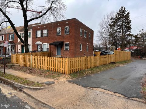 Photo of 3650 Edison Street, ALEXANDRIA, VA 22305 (MLS # VAAX2054944)