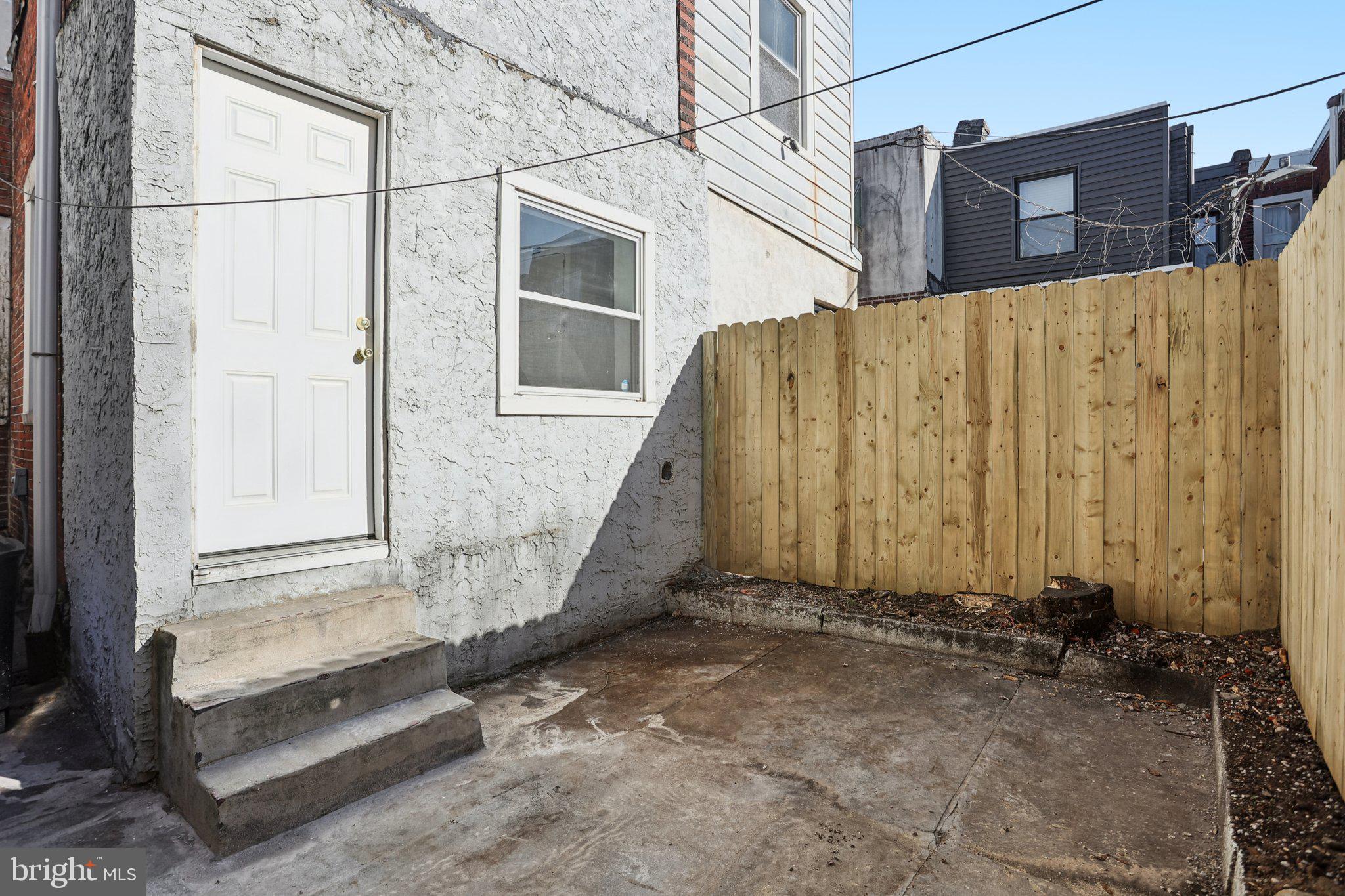 POINT BREEZE - Residential