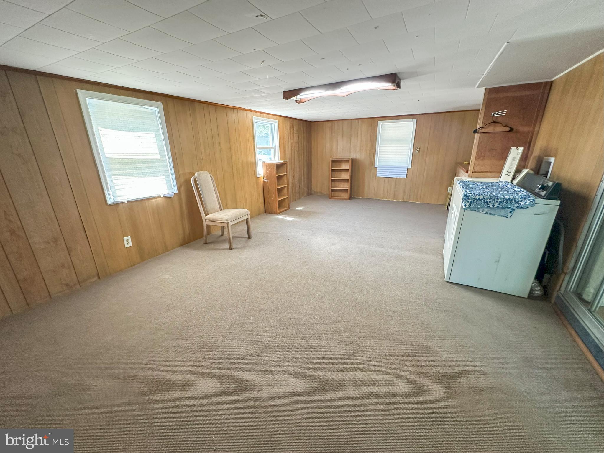 WHISPERING PINE MHP - Residential