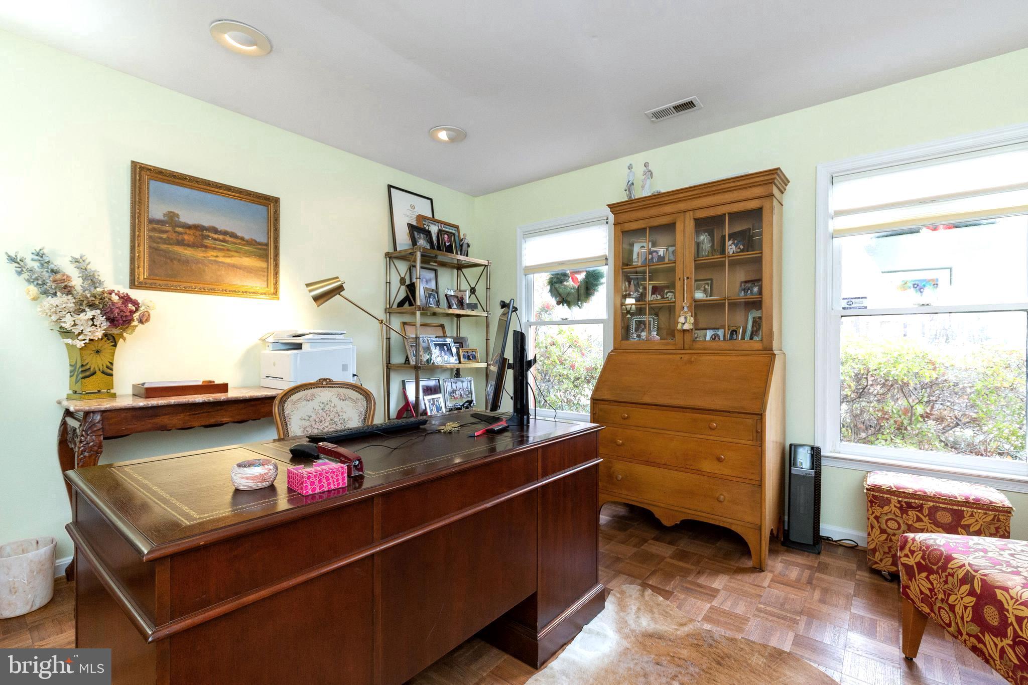 OWENS WOOD - Residential