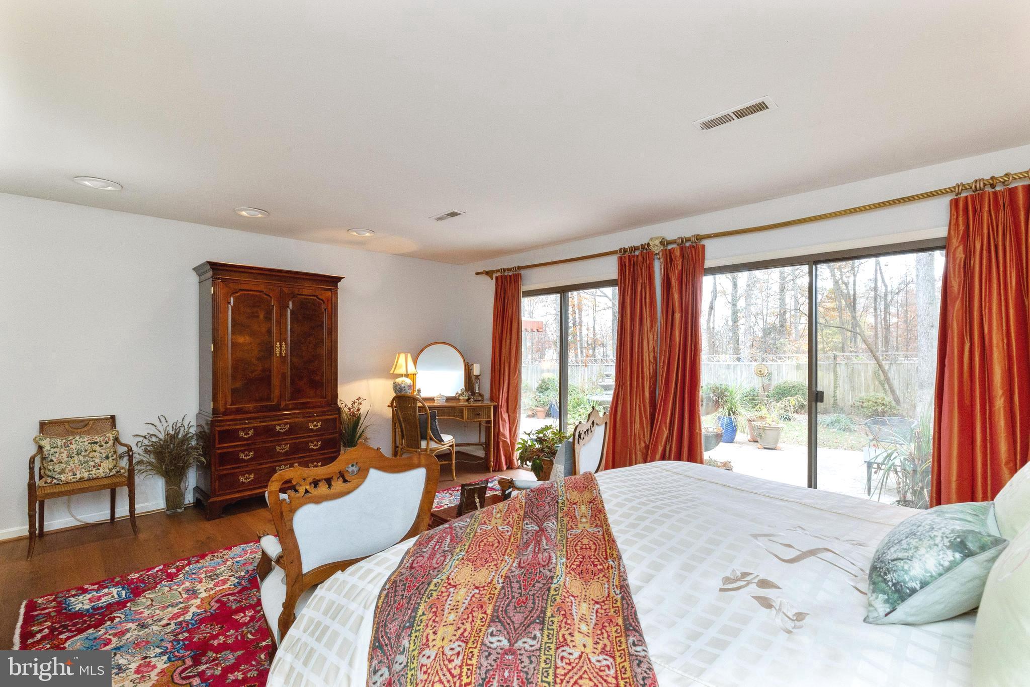 OWENS WOOD - Residential