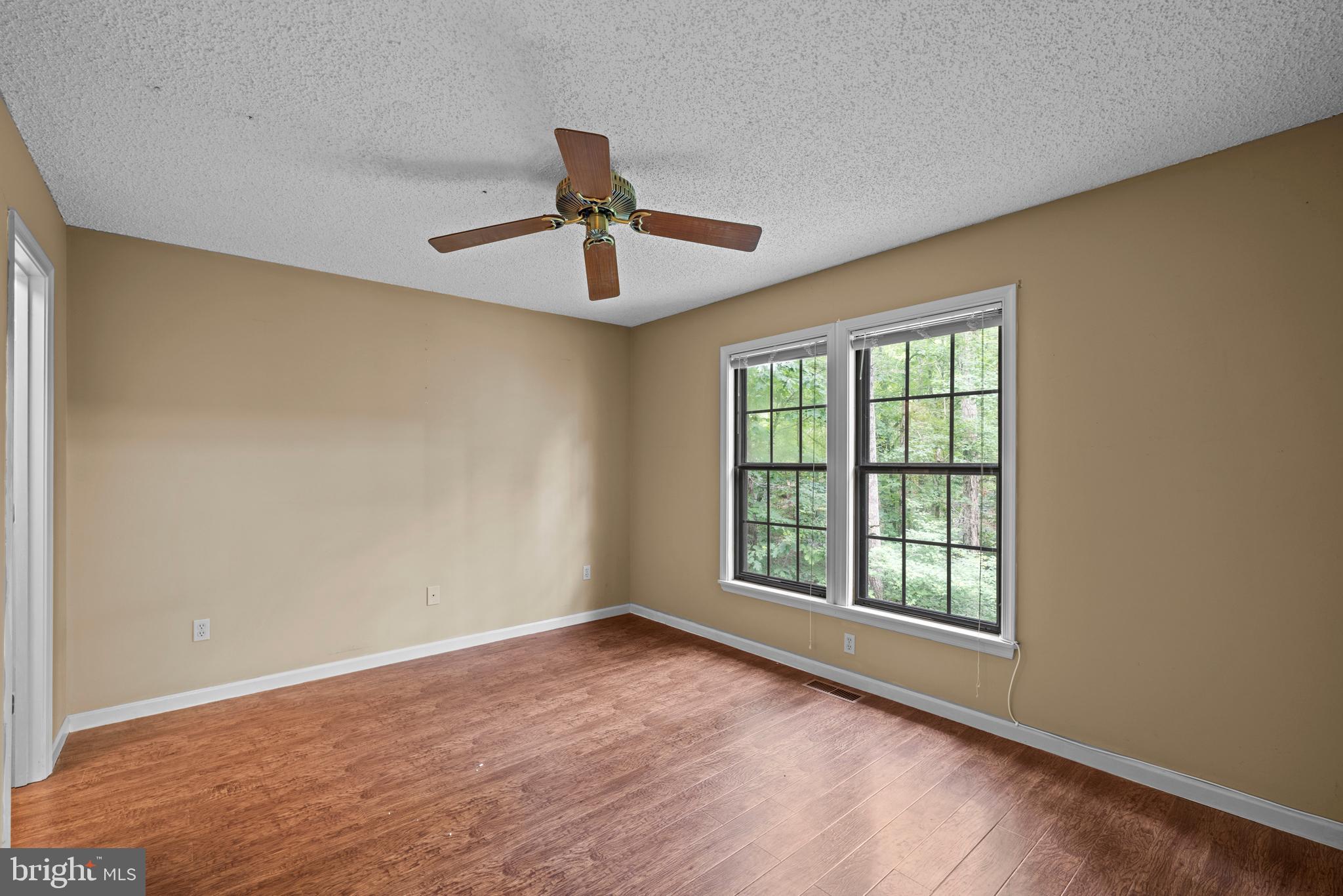 LAKE MONTICELLO - Residential